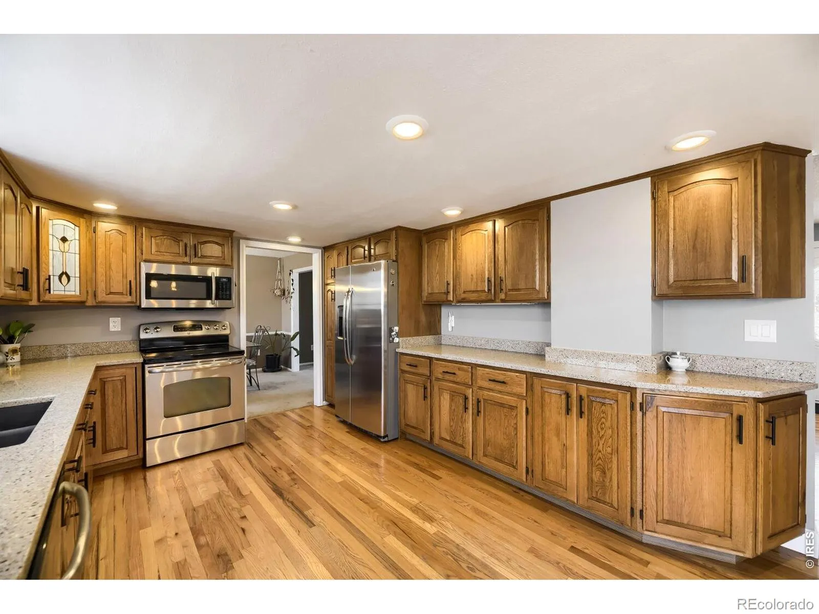 8330 Garland Drive Arvada CO 80005 MLS #RECIR1057196 04222026214057 1600 9