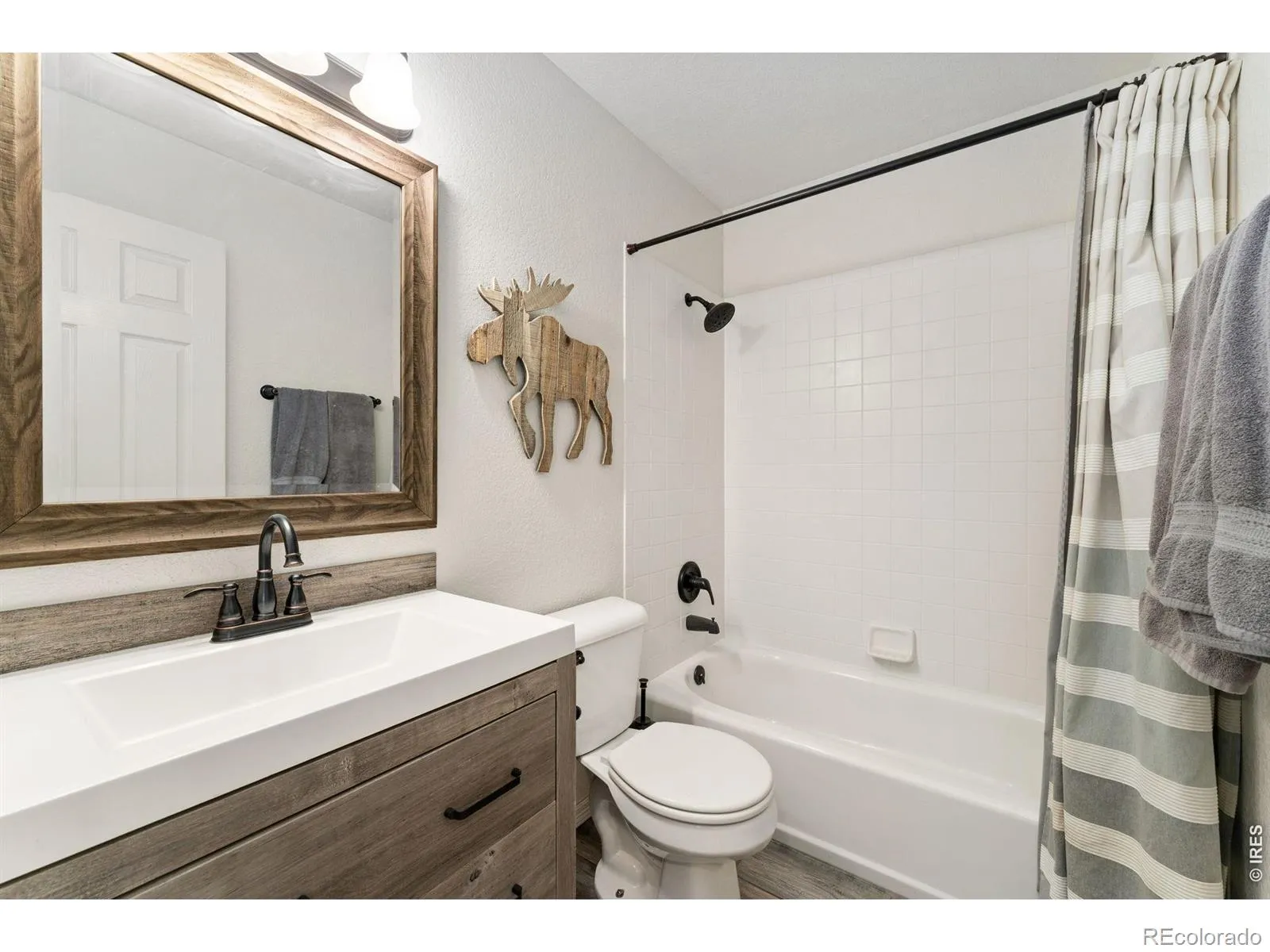 04232026142203 1600 12