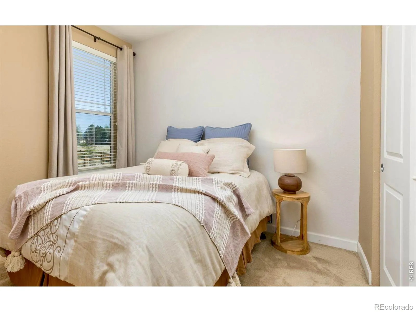 2017 Sicily Circle Longmont CO 80503 MLS #RECIR1057264 05252026221854 1600 15