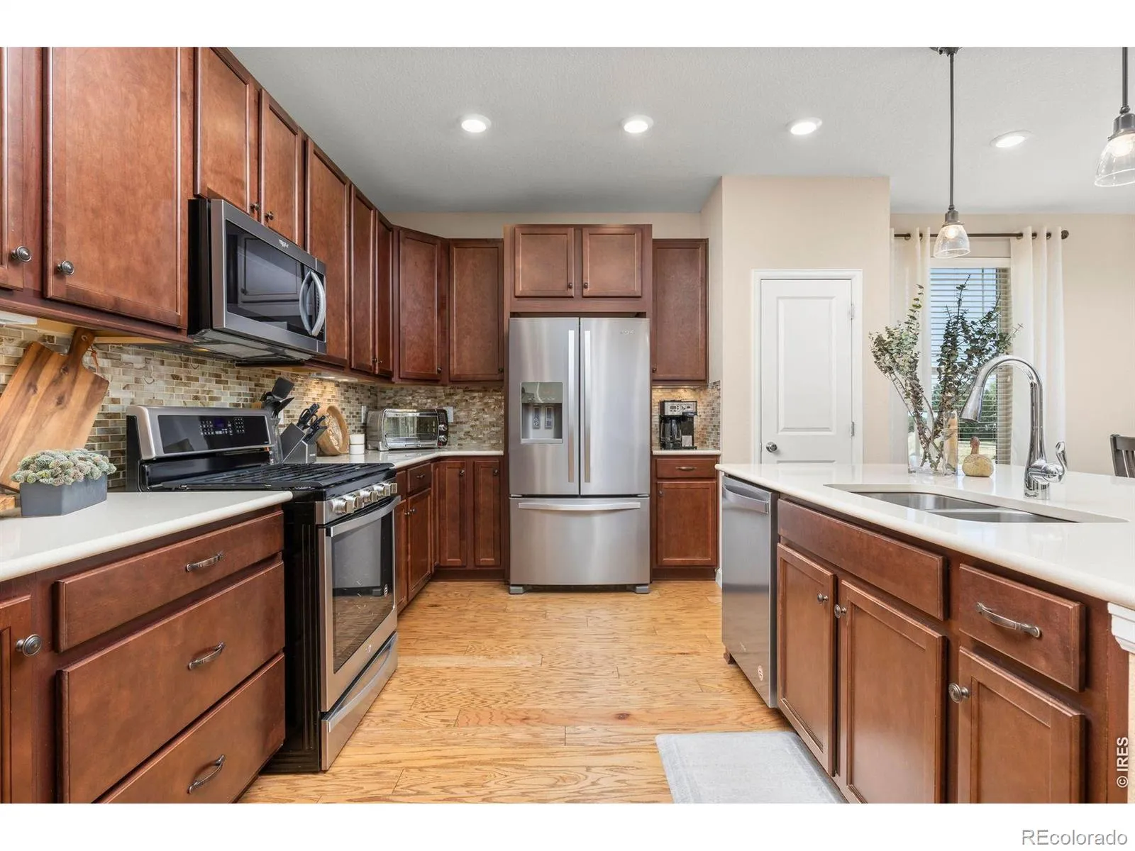 2017 Sicily Circle Longmont CO 80503 MLS #RECIR1057264 05252026221854 1600 3