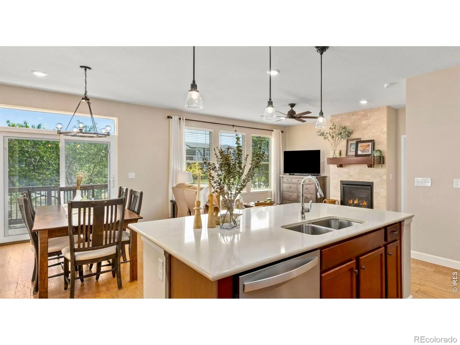 2017 Sicily Circle Longmont CO 80503 MLS #RECIR1057264 05252026221854 1600 4