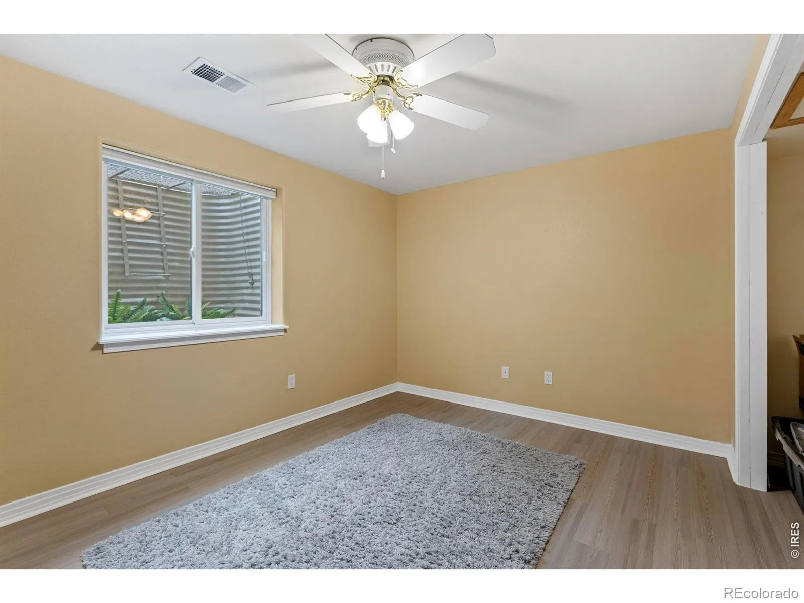 2517 Falcon Drive Longmont CO 80503 MLS #RECIR1057272 04232026172245 1600 29