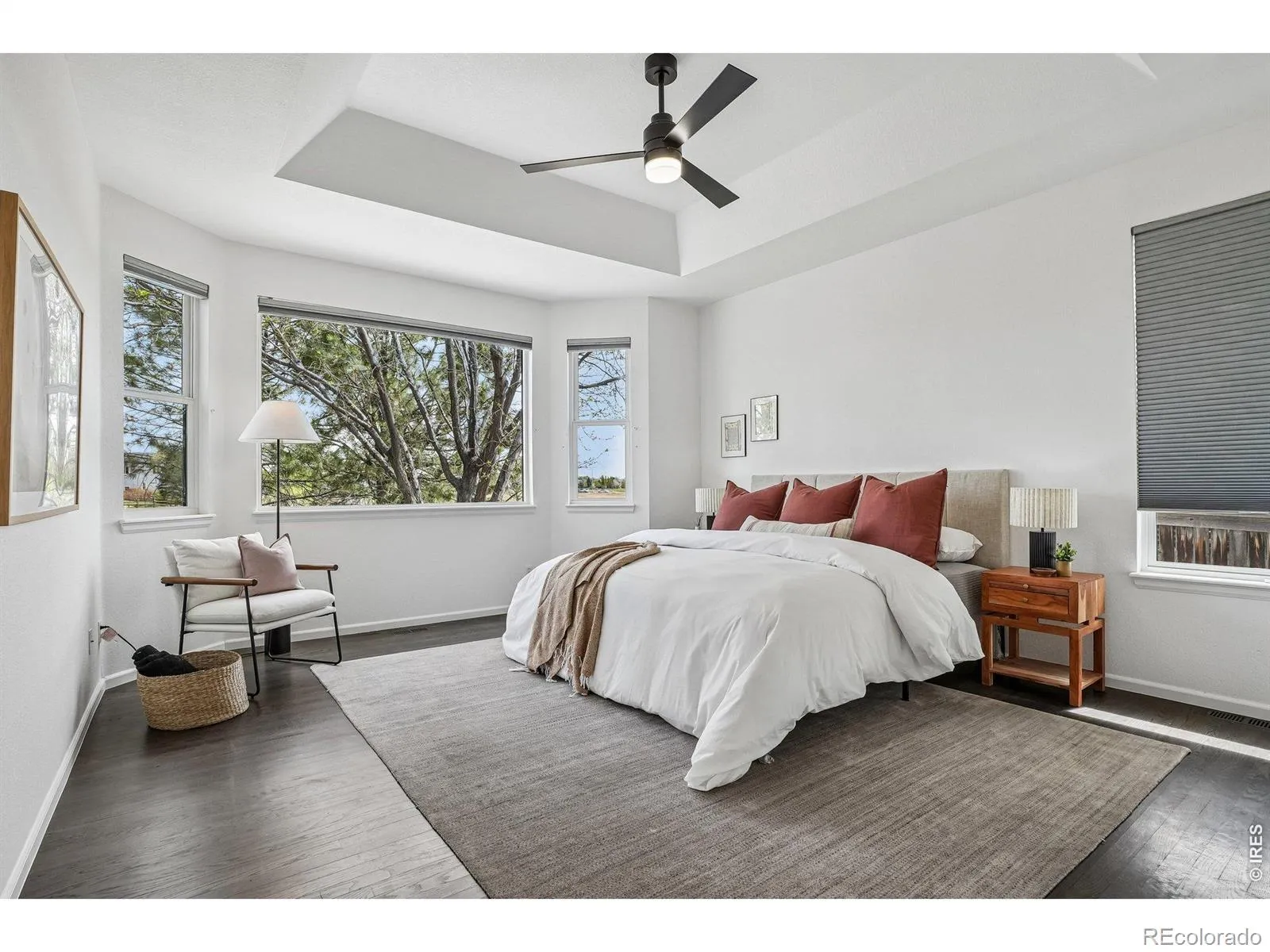 04232026205216 1600 23