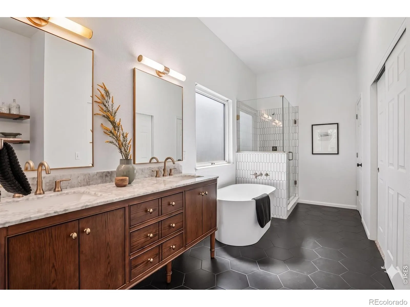 04232026205216 1600 27