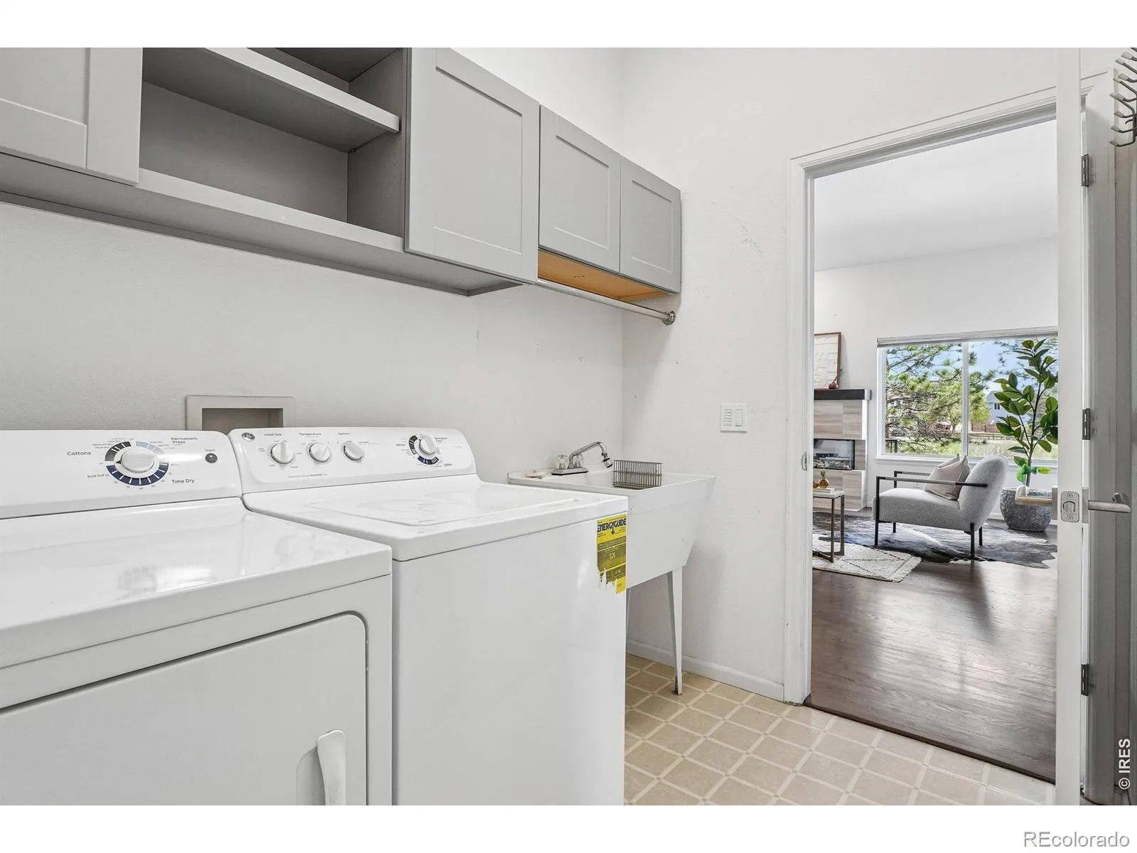 04232026205216 1600 37