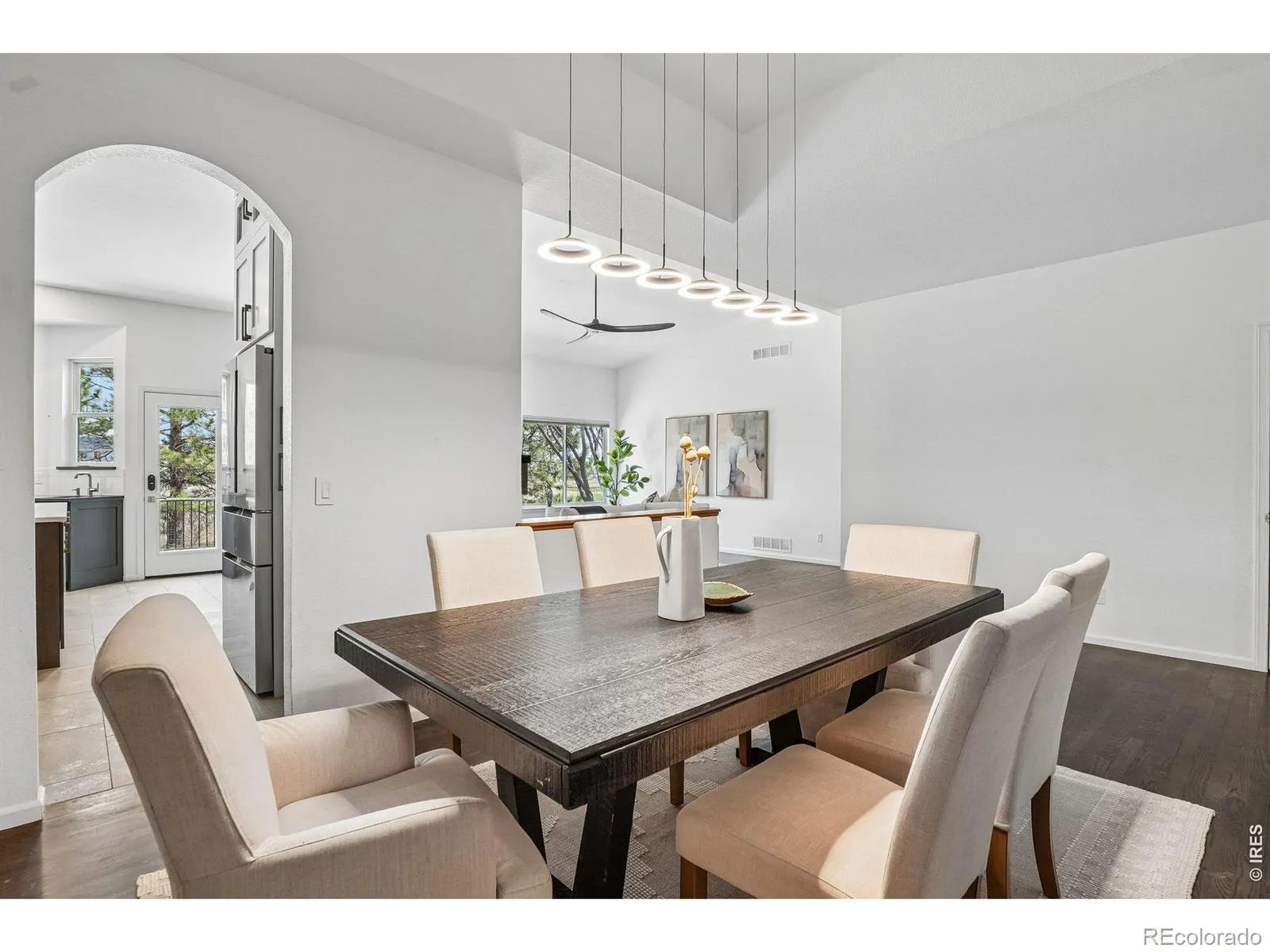 04232026205216 1600 6