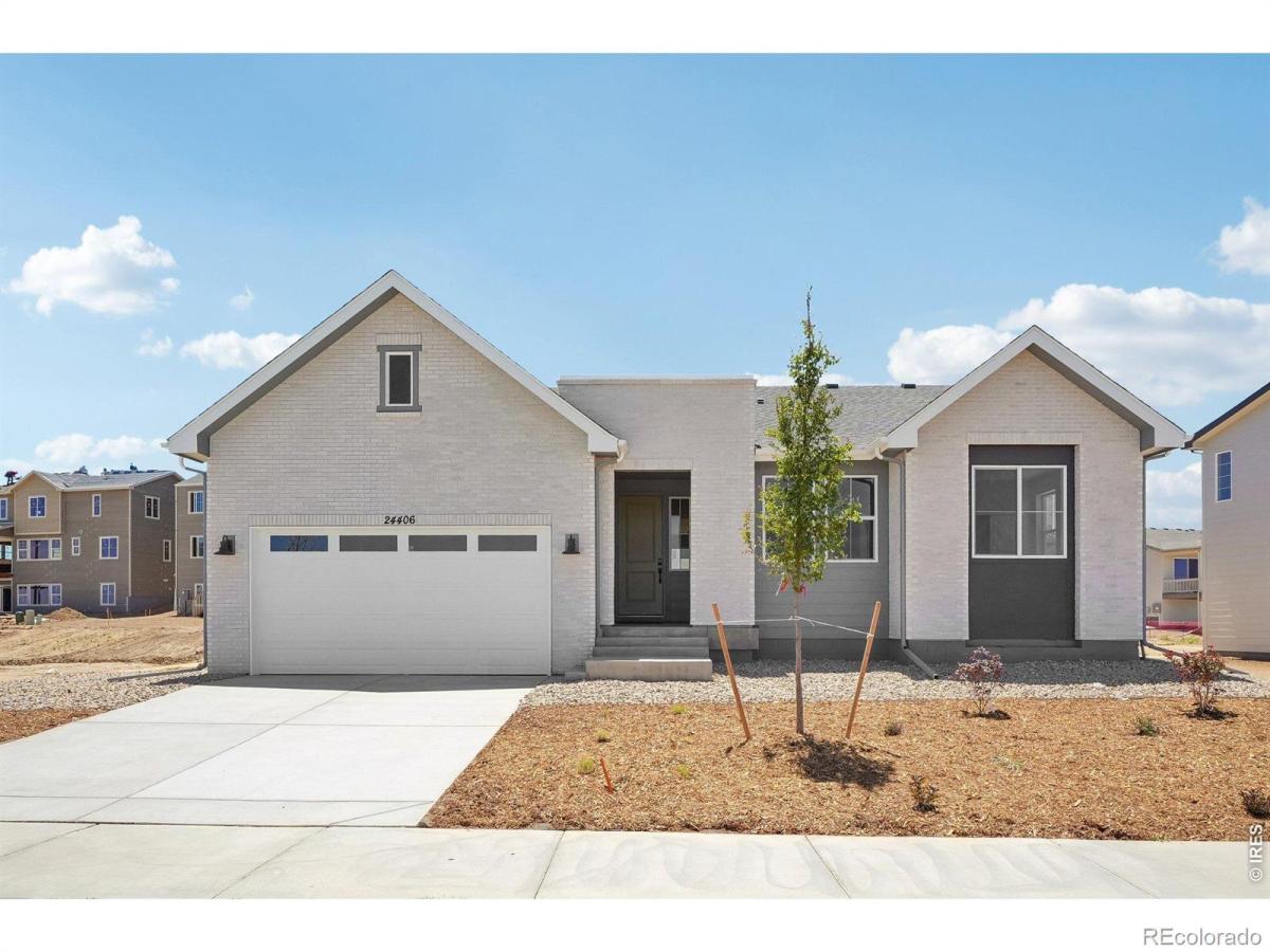 24406 E 35th Drive Aurora CO 80019 | MLS #RECIR1057455 MLS #RECIR1057455 image #0