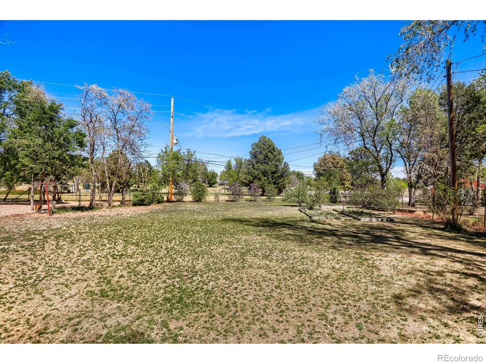 230 Agate Way Broomfield CO 80020 MLS #RECIR1057466 04242026220716 1600 21