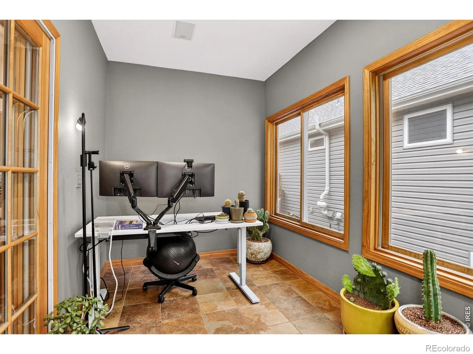 3845 Cody Street Wheat Ridge CO 80033 MLS #RECIR1057473 04282026172917 1600 24