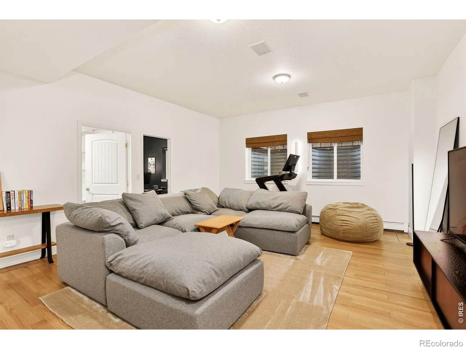 3845 Cody Street Wheat Ridge CO 80033 MLS #RECIR1057473 04282026172917 1600 28