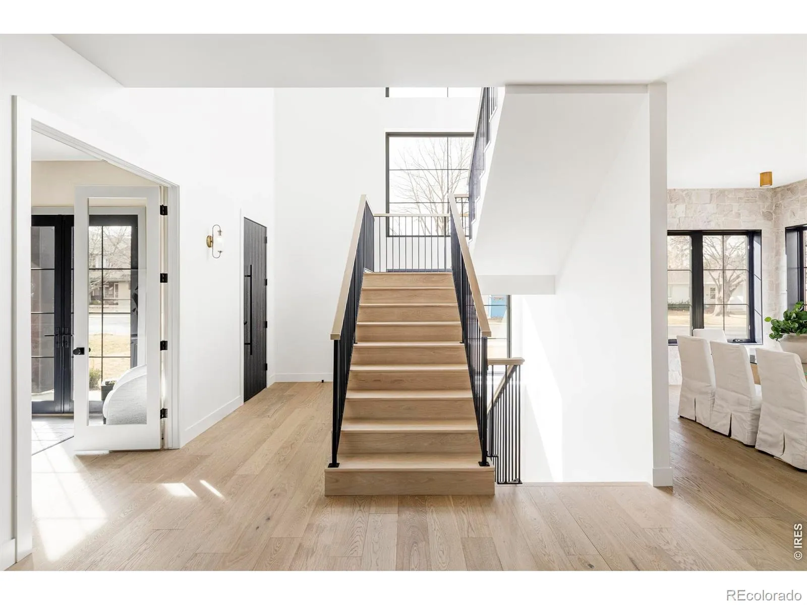 1060 S Garfield Street Denver CO 80209 MLS #RECIR1057496 05182026202108 1600 18