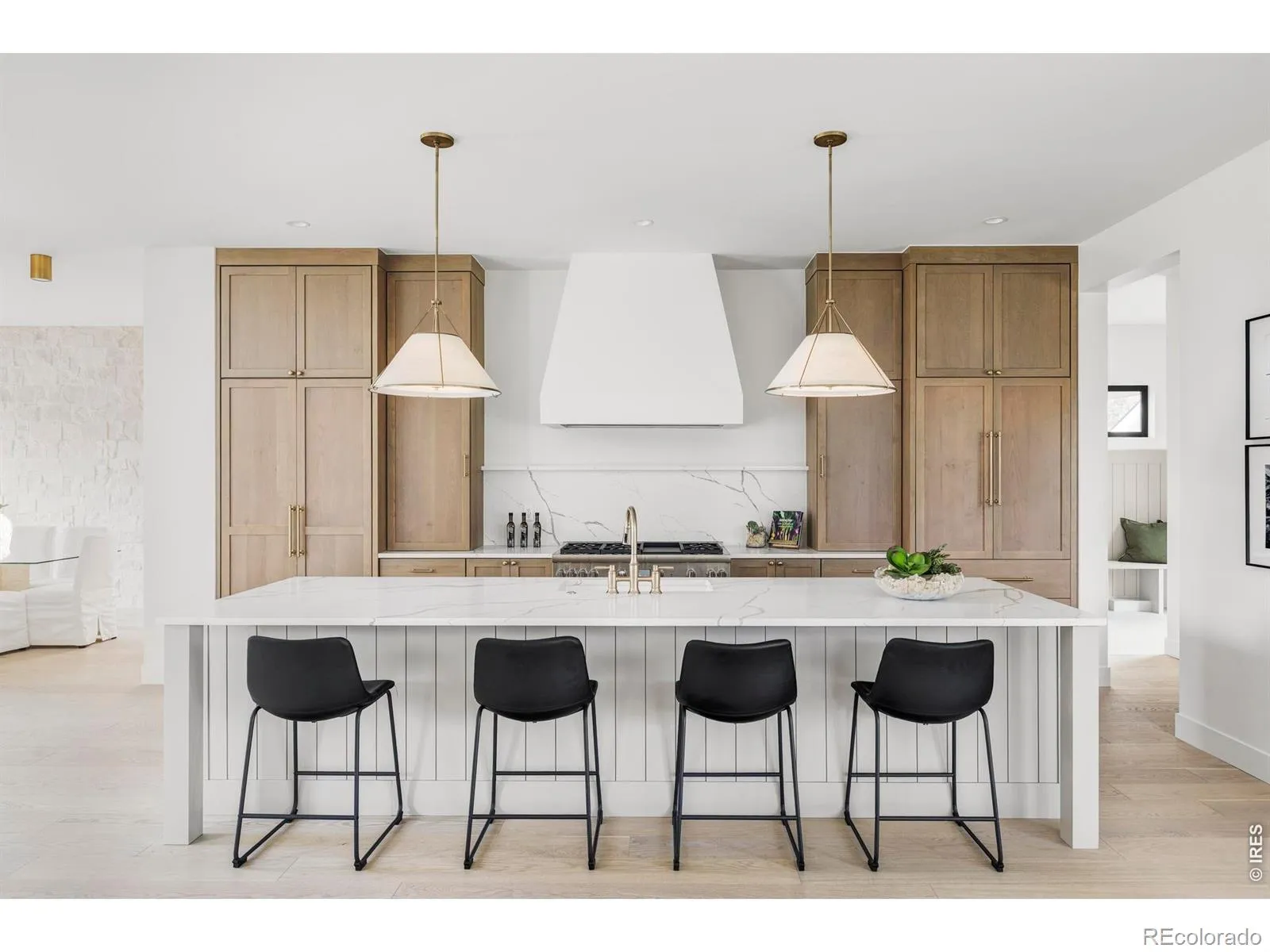 1060 S Garfield Street Denver CO 80209 MLS #RECIR1057496 05182026202108 1600 6