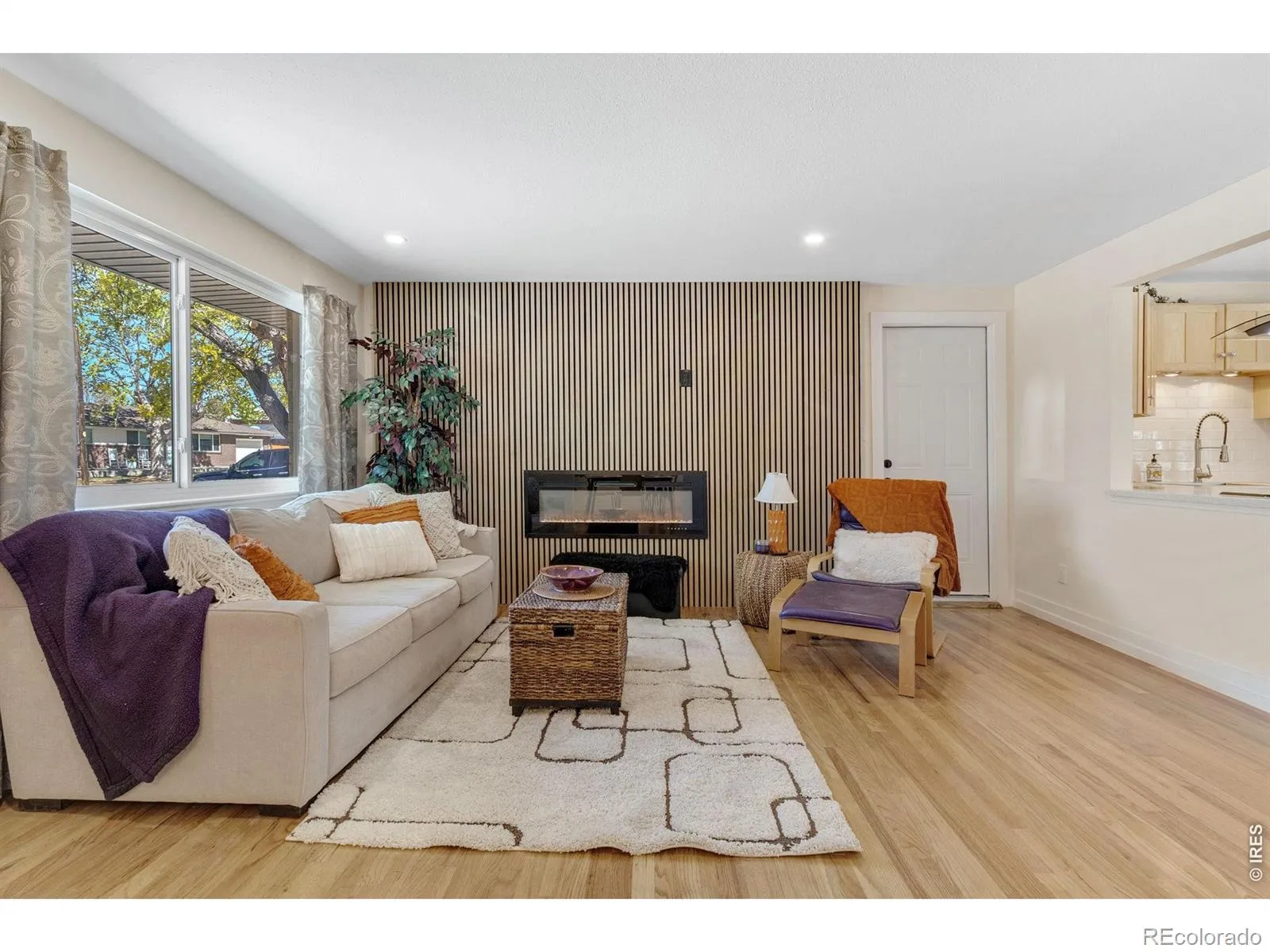 6518 Xavier Street Arvada CO 80003 MLS #RECIR1057498 05182026195241 1600 10
