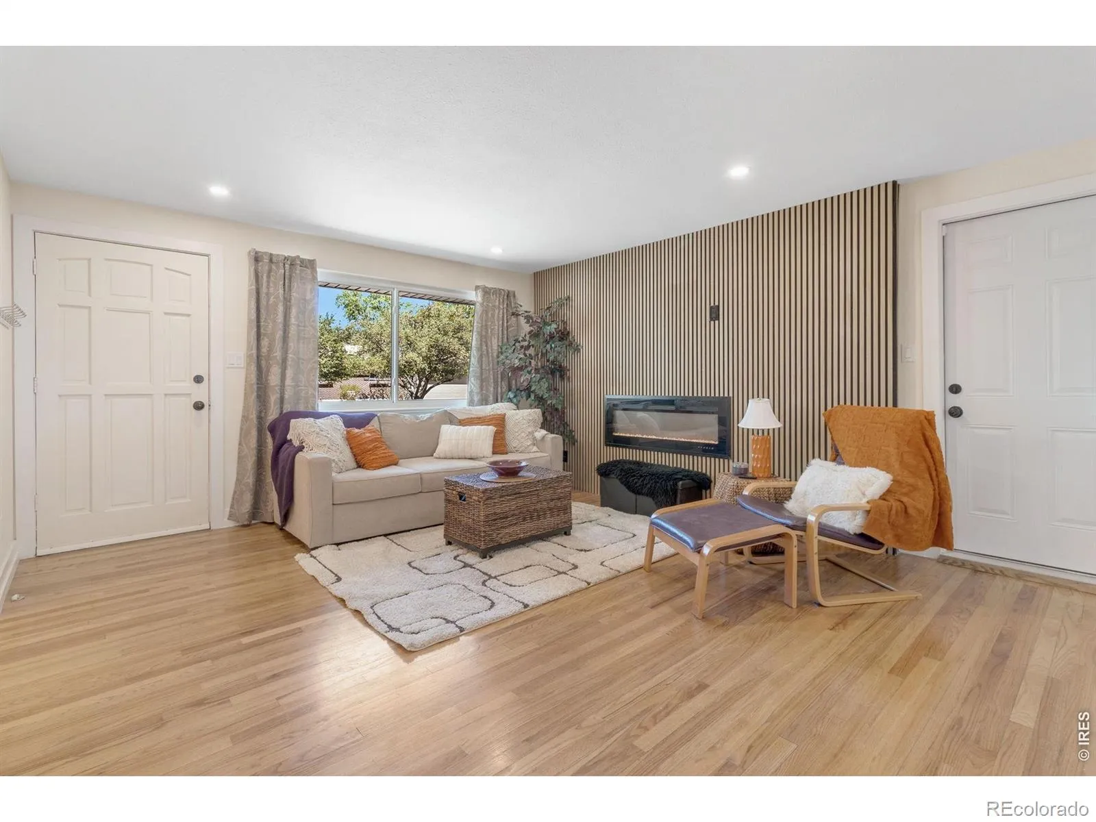 6518 Xavier Street Arvada CO 80003 MLS #RECIR1057498 05182026195241 1600 11