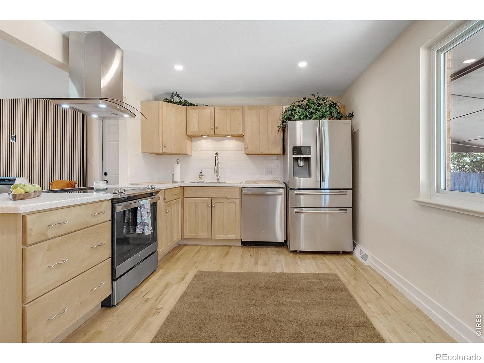6518 Xavier Street Arvada CO 80003 MLS #RECIR1057498 05182026195241 1600 14