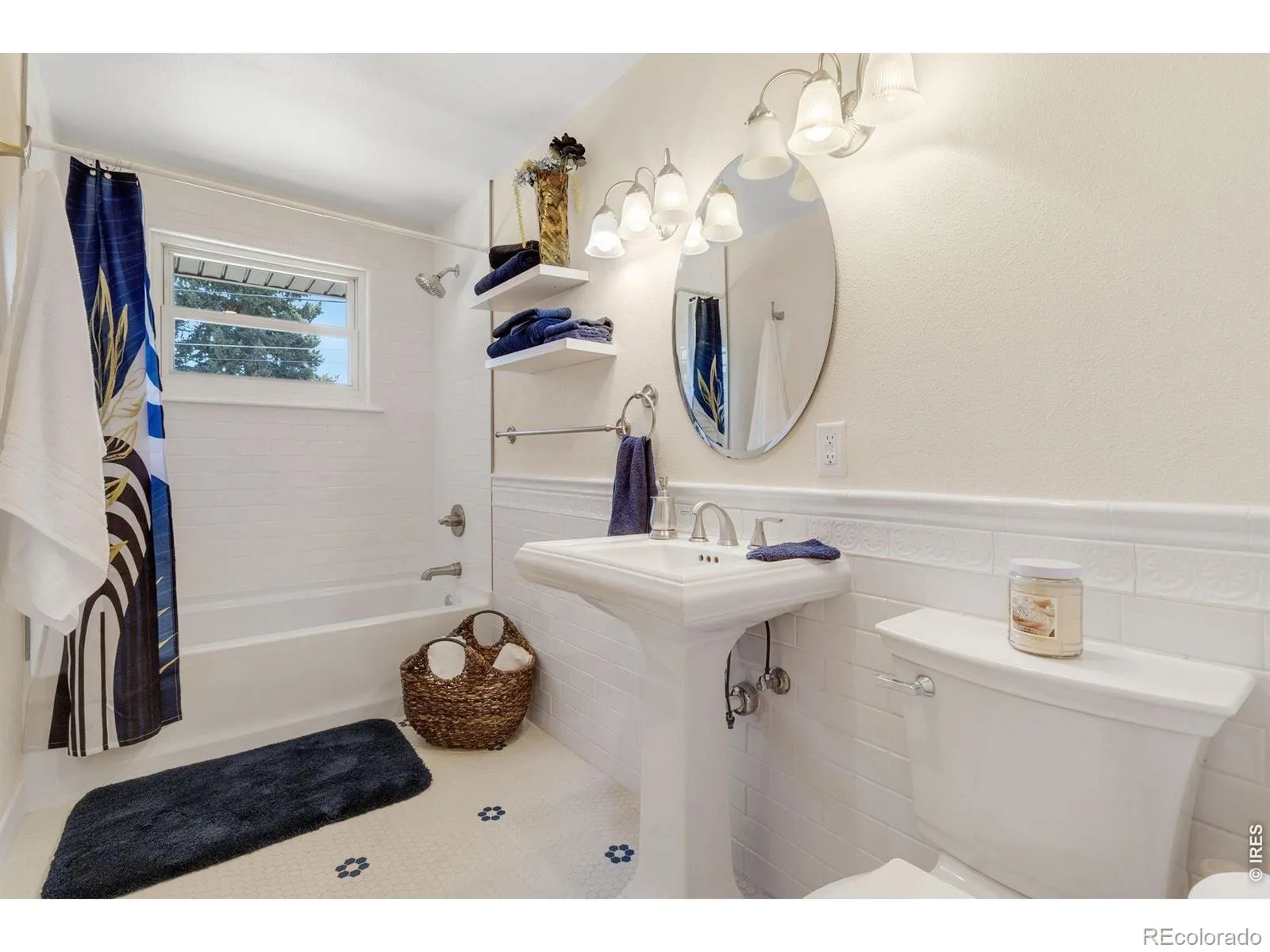 6518 Xavier Street Arvada CO 80003 MLS #RECIR1057498 05182026195241 1600 25