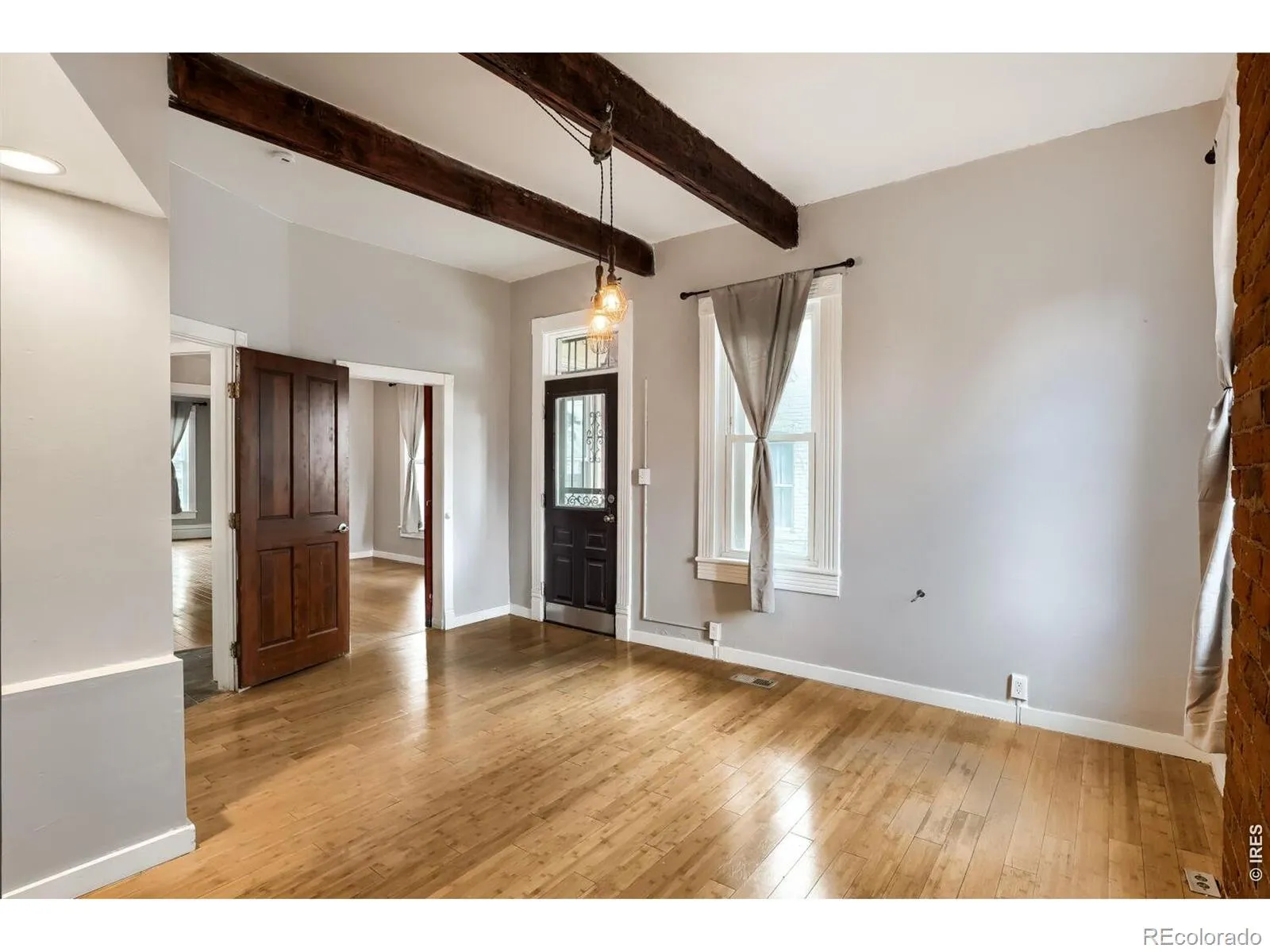 2929 Curtis Street Denver CO 80205 MLS #RECIR1057526 05212026005513 1600 13