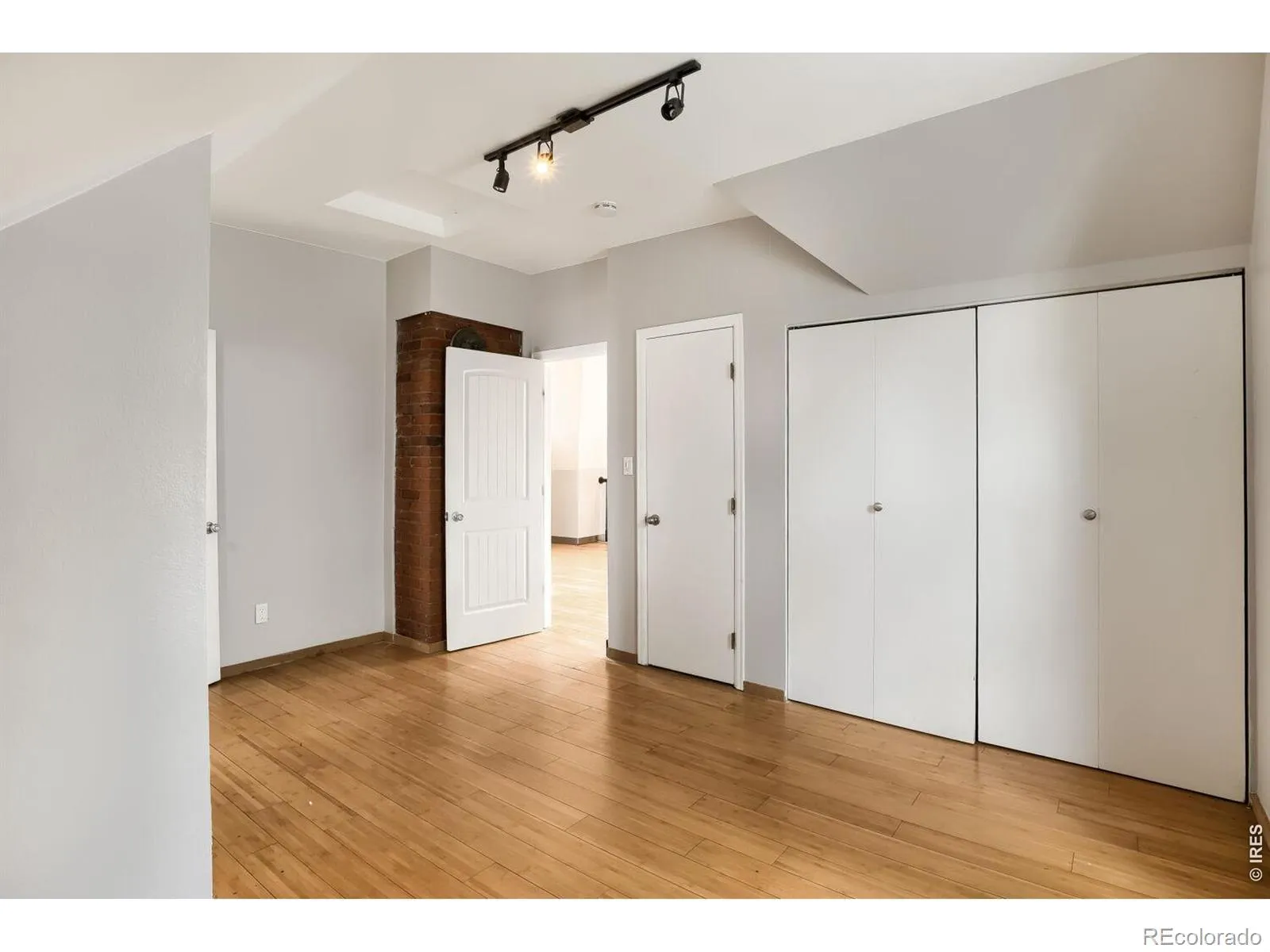 2929 Curtis Street Denver CO 80205 MLS #RECIR1057526 05212026005513 1600 26