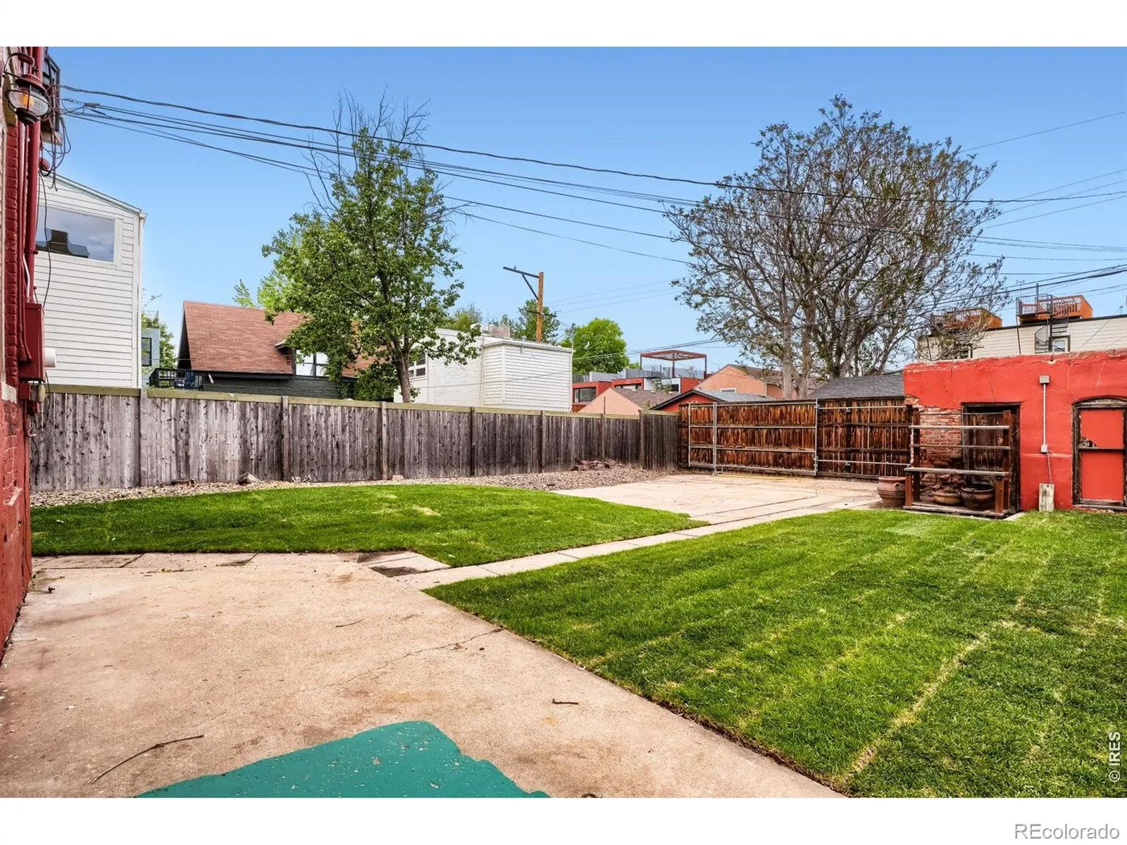 2929 Curtis Street Denver CO 80205 MLS #RECIR1057526 05212026005513 1600 34
