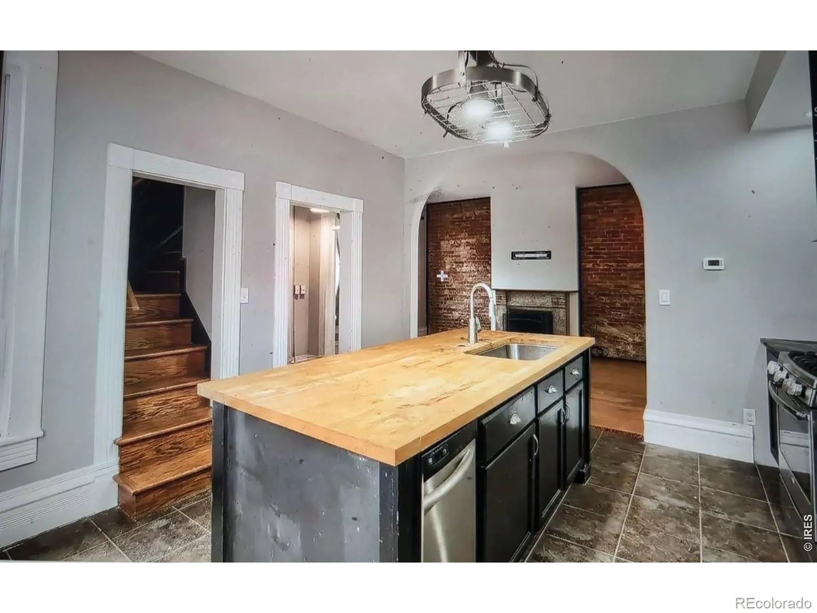 2929 Curtis Street Denver CO 80205 MLS #RECIR1057526 05212026005513 1600 39