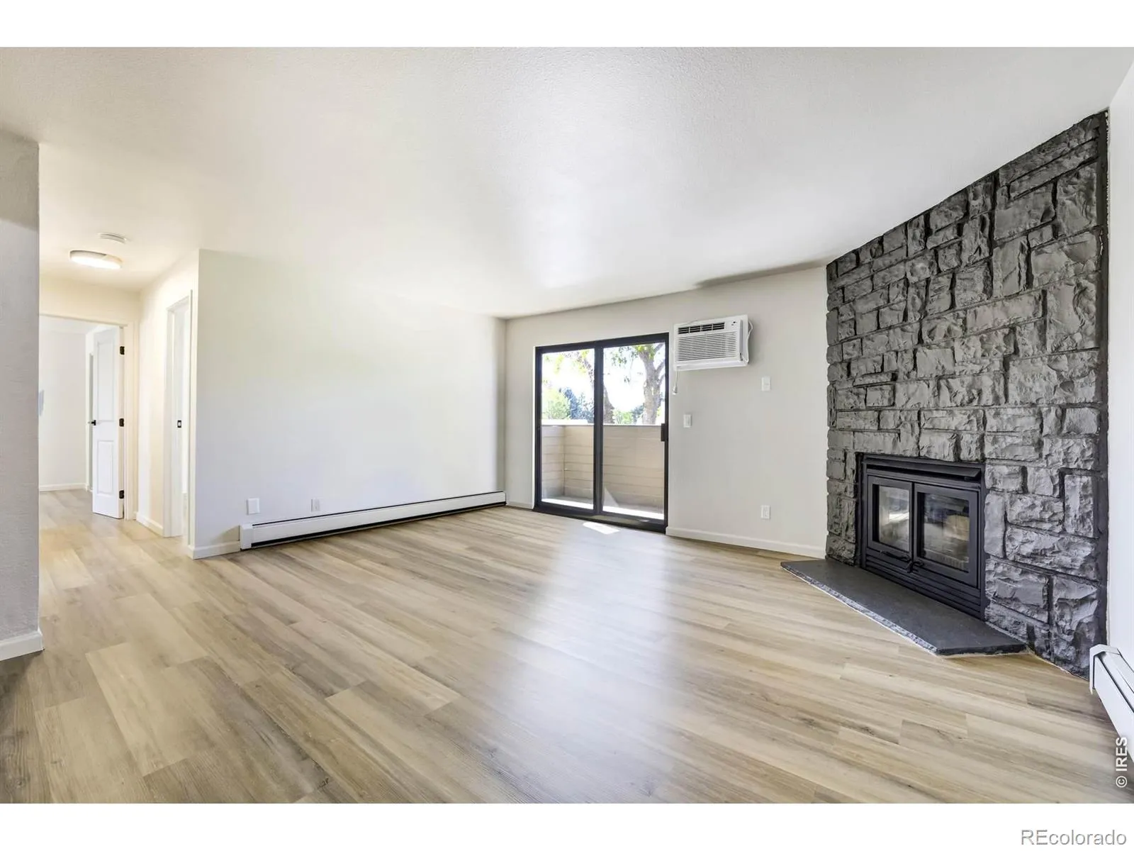 10150 E Virginia Avenue #19-208 Denver CO 80247 MLS #RECIR1057578 04272026213931 1600 0