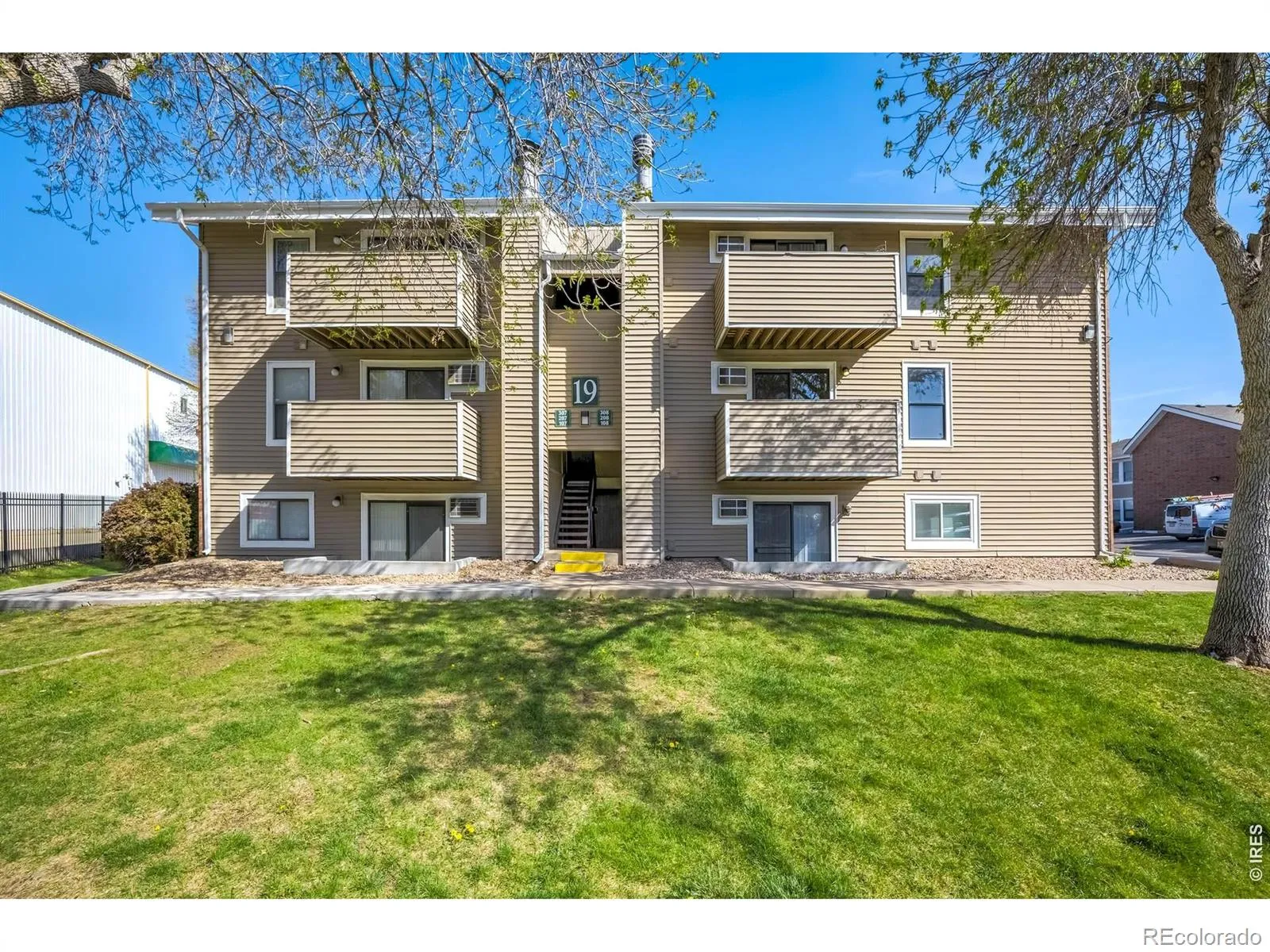 10150 E Virginia Avenue #19-208 Denver CO 80247 MLS #RECIR1057578 04272026213931 1600 2