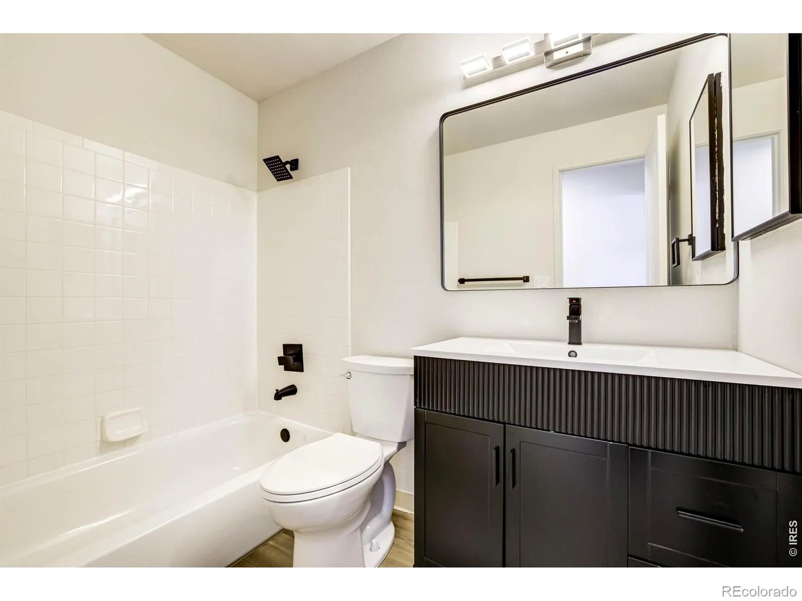 10150 E Virginia Avenue #19-208 Denver CO 80247 MLS #RECIR1057578 04272026213931 1600 25