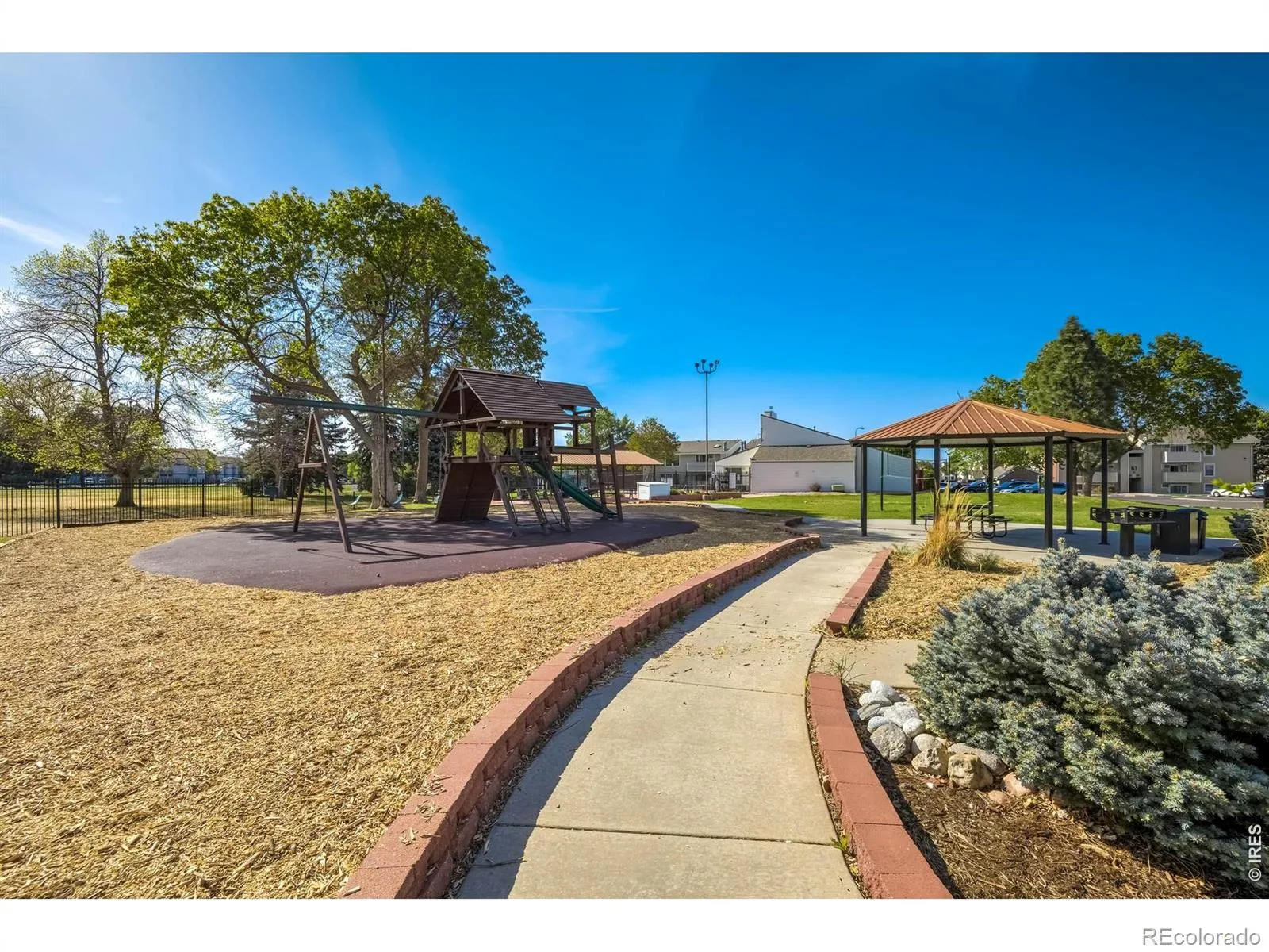 10150 E Virginia Avenue #19-208 Denver CO 80247 MLS #RECIR1057578 04272026213931 1600 46