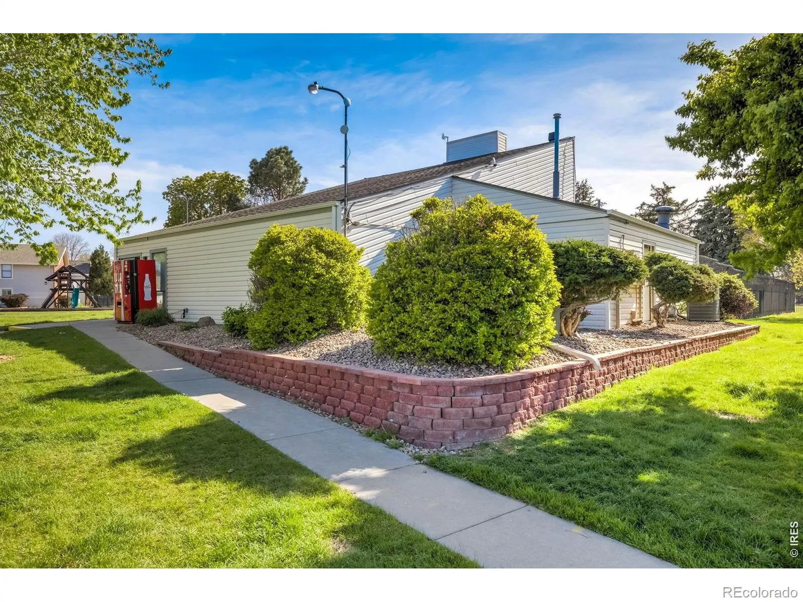 10150 E Virginia Avenue #19-208 Denver CO 80247 MLS #RECIR1057578 04272026213931 1600 49