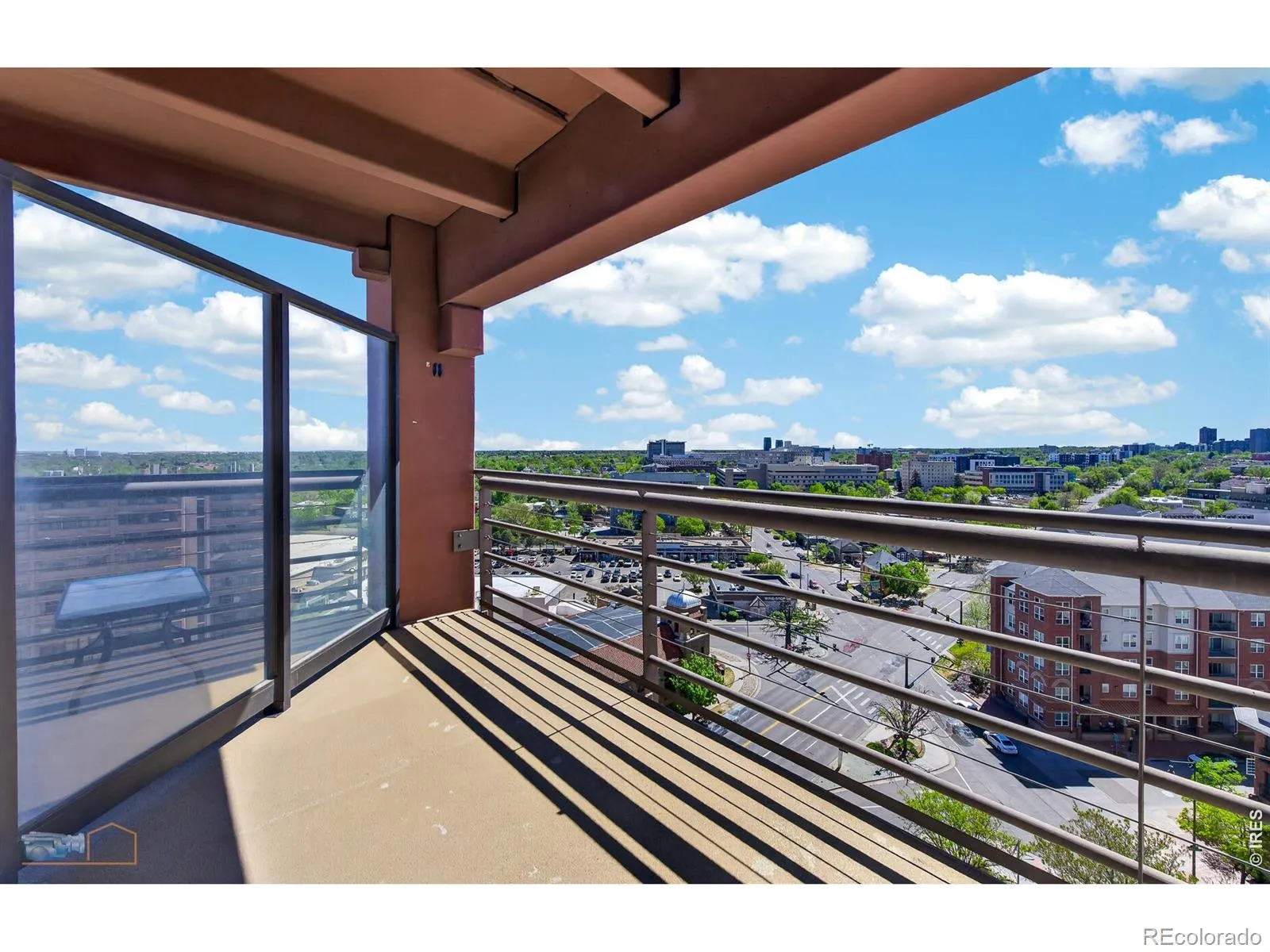 100 Park W Avenue #1305 Denver CO 80205 MLS #RECIR1057596 04272026233432 1600 11