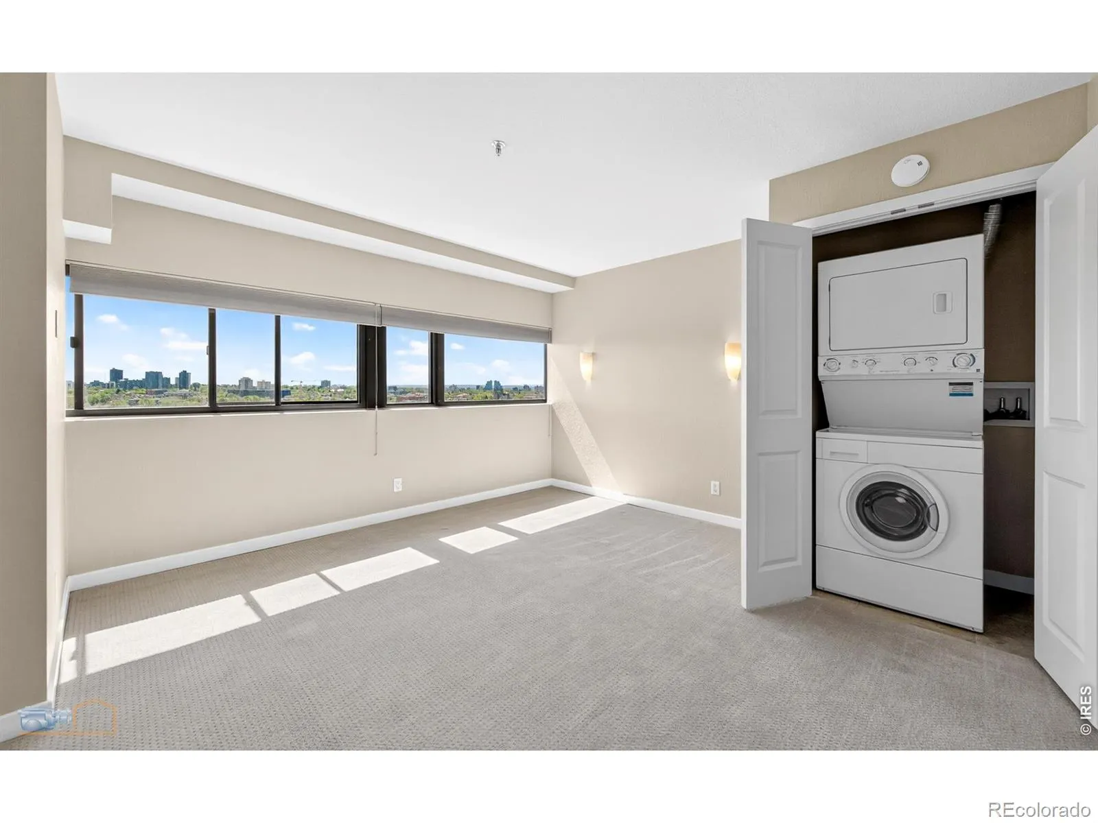 100 Park W Avenue #1305 Denver CO 80205 MLS #RECIR1057596 04272026233432 1600 16