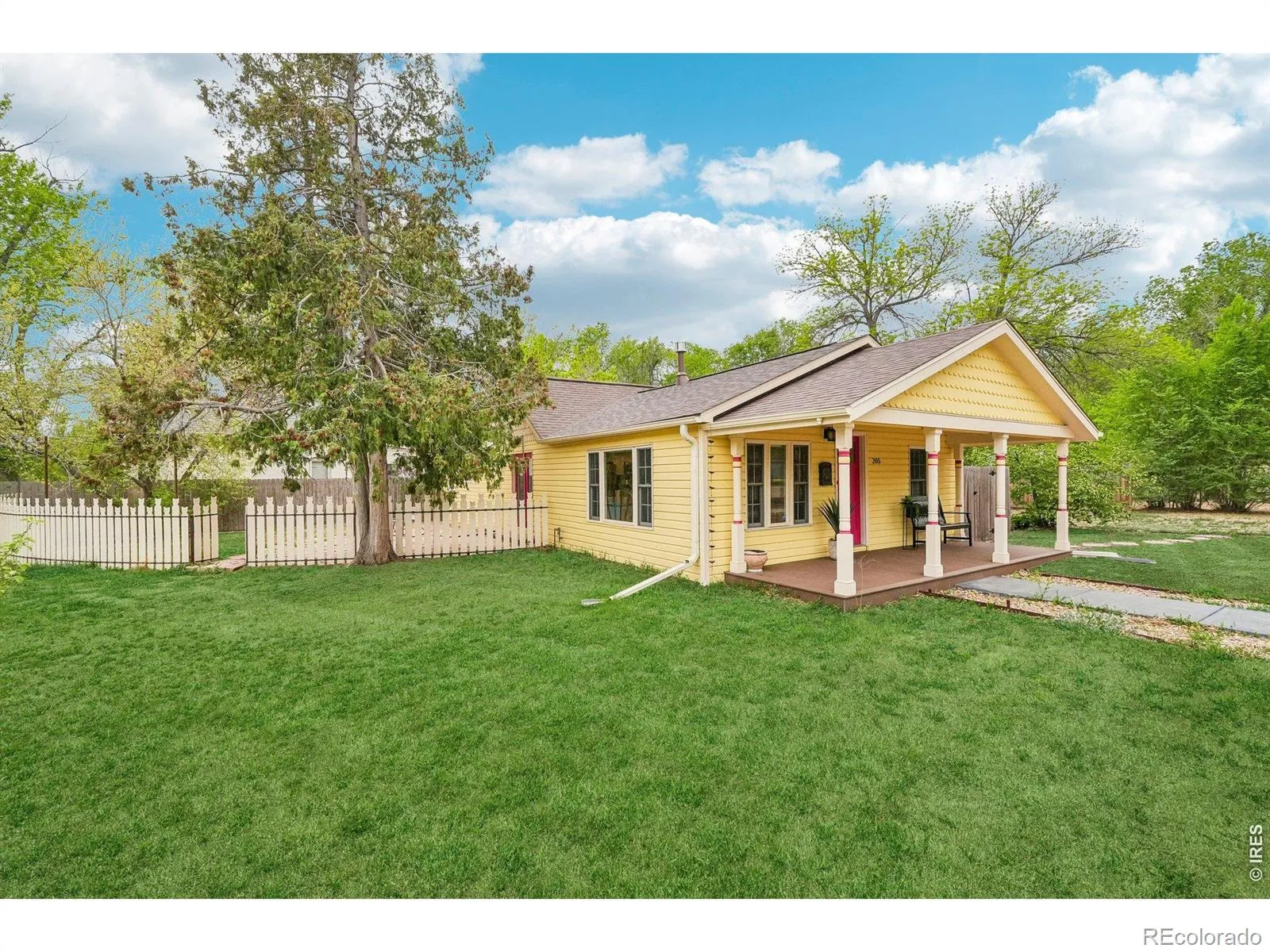 205 5th Avenue Longmont CO 80501 MLS #RECIR1057622 04282026163447 1600 1