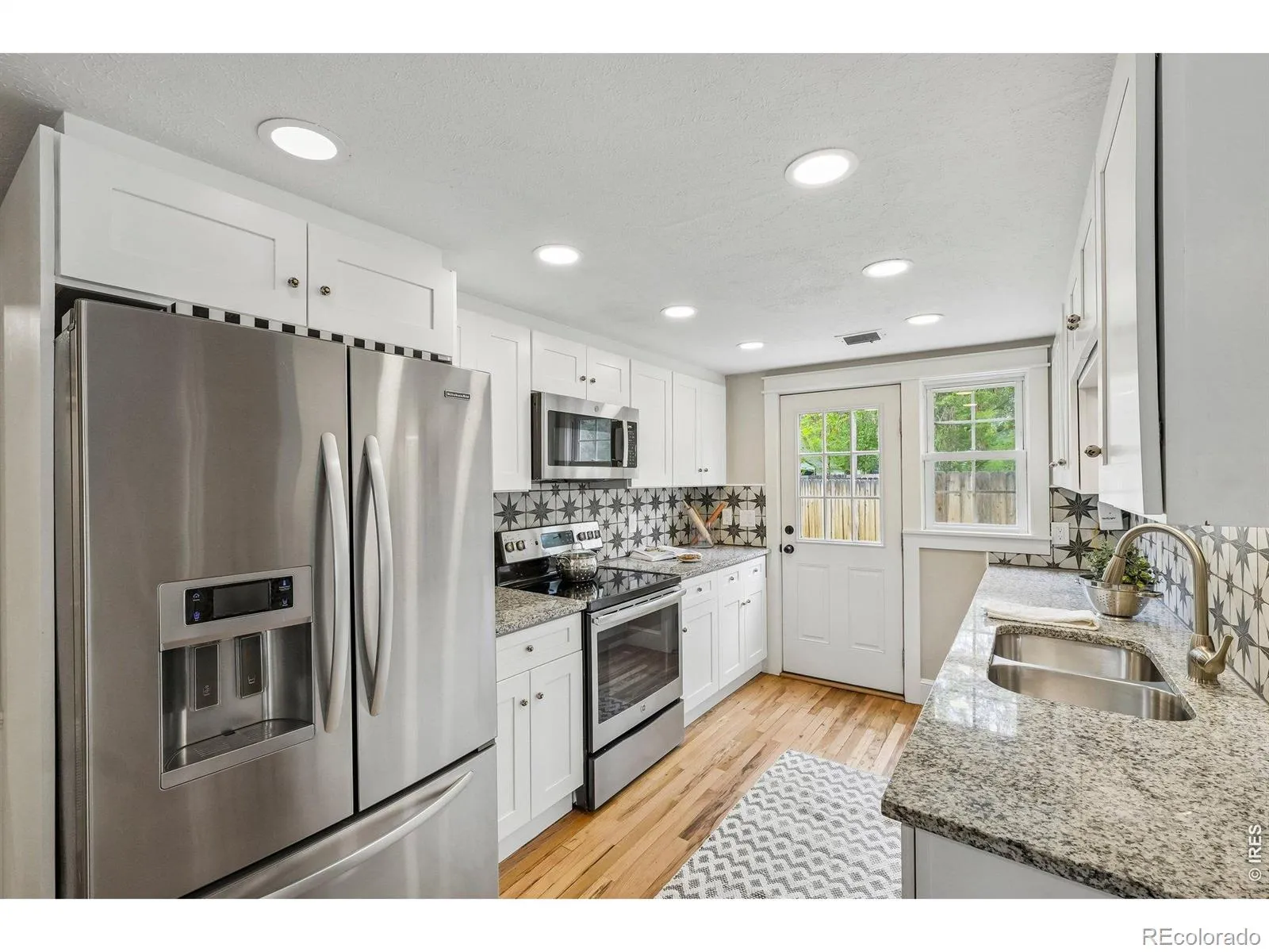 205 5th Avenue Longmont CO 80501 MLS #RECIR1057622 04282026163447 1600 14