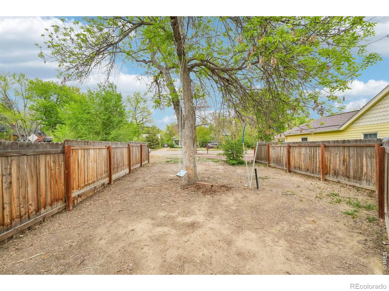 205 5th Avenue Longmont CO 80501 MLS #RECIR1057622 04282026163447 1600 35