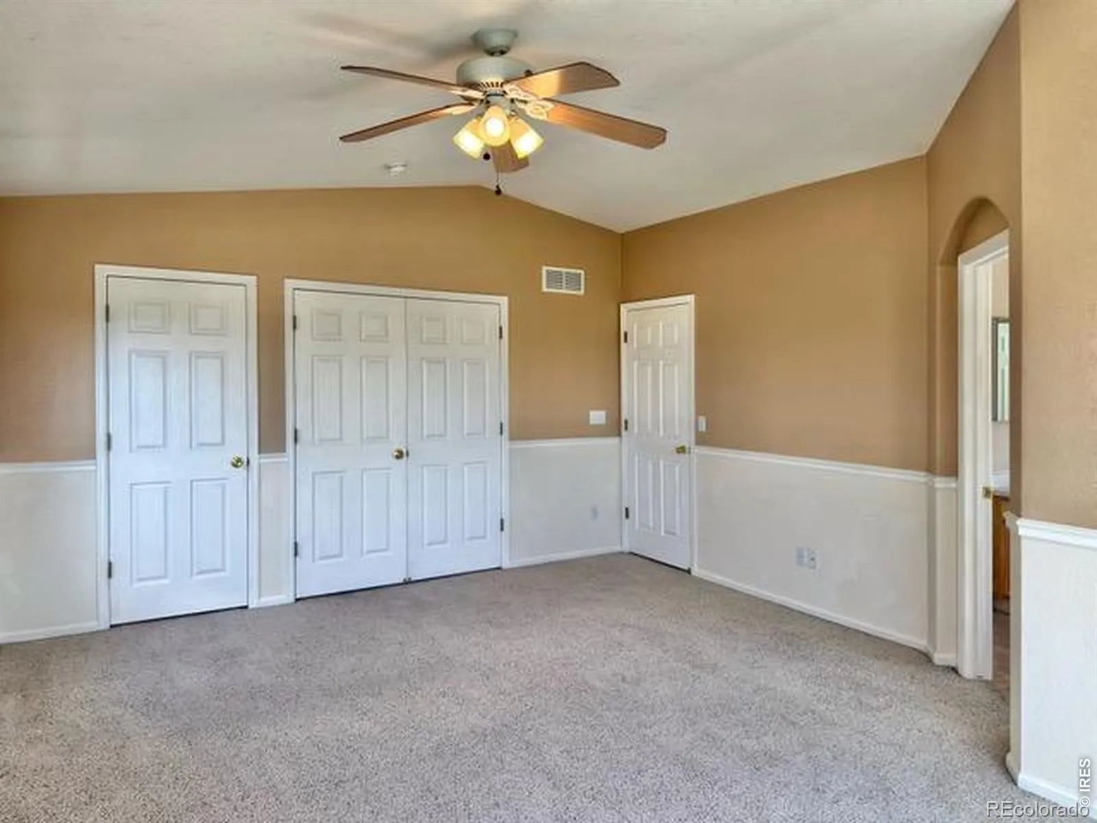 4400 Nelson Drive Broomfield CO 80023 MLS #RECIR1057630 04282026173048 1600 11