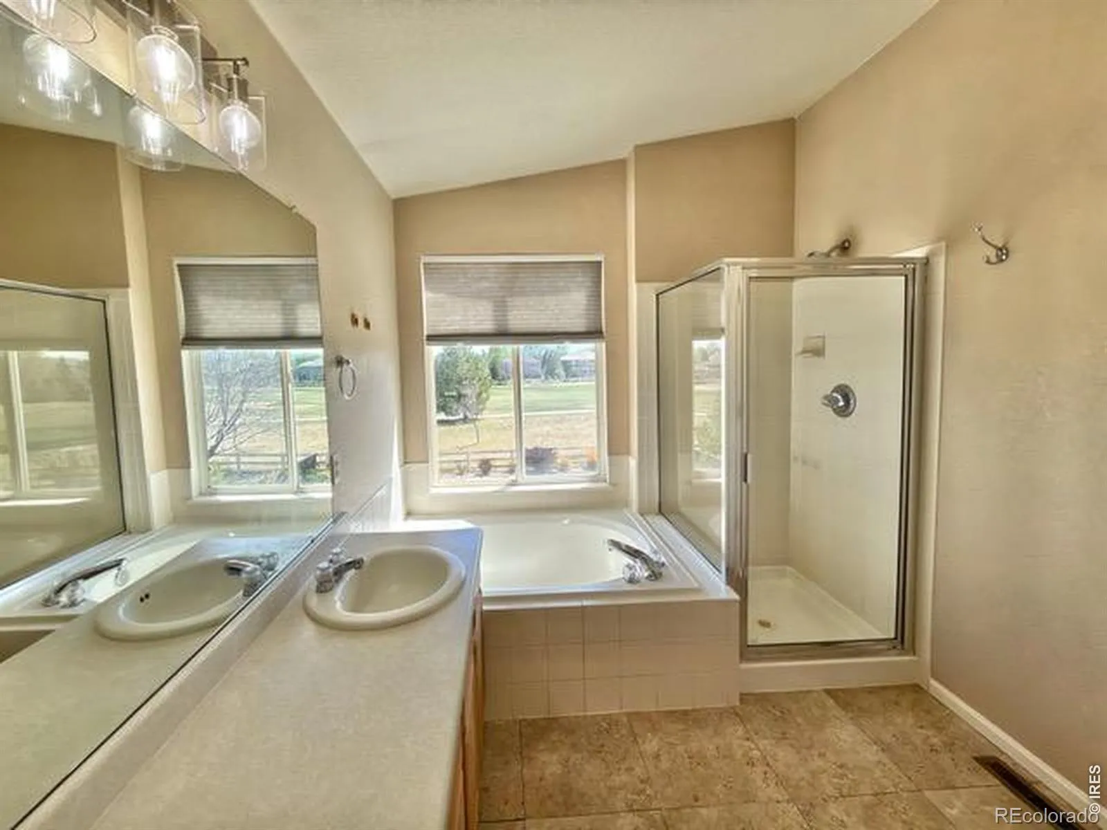 4400 Nelson Drive Broomfield CO 80023 MLS #RECIR1057630 04282026173048 1600 13