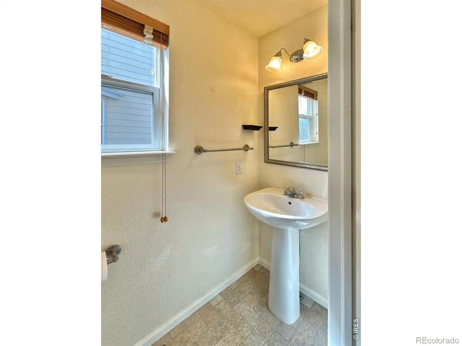 4400 Nelson Drive Broomfield CO 80023 MLS #RECIR1057630 04282026173048 1600 18
