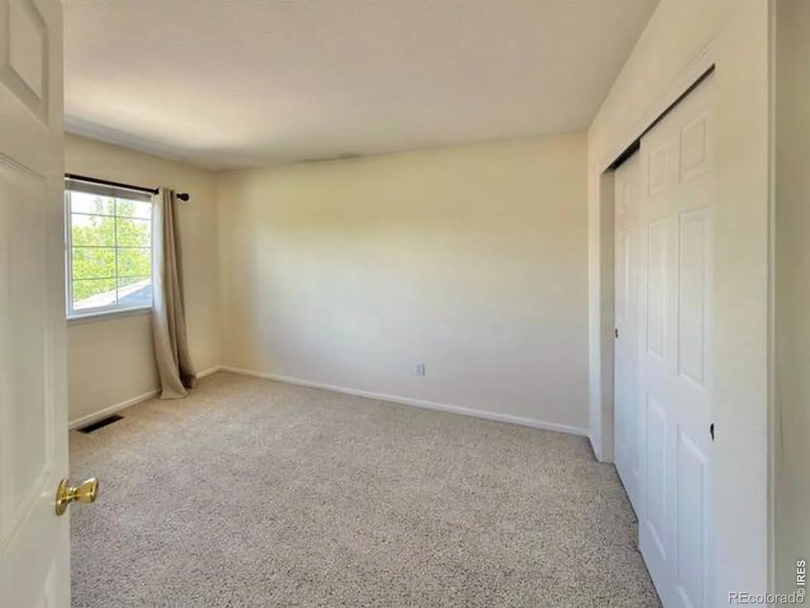 4400 Nelson Drive Broomfield CO 80023 MLS #RECIR1057630 04282026173048 1600 22