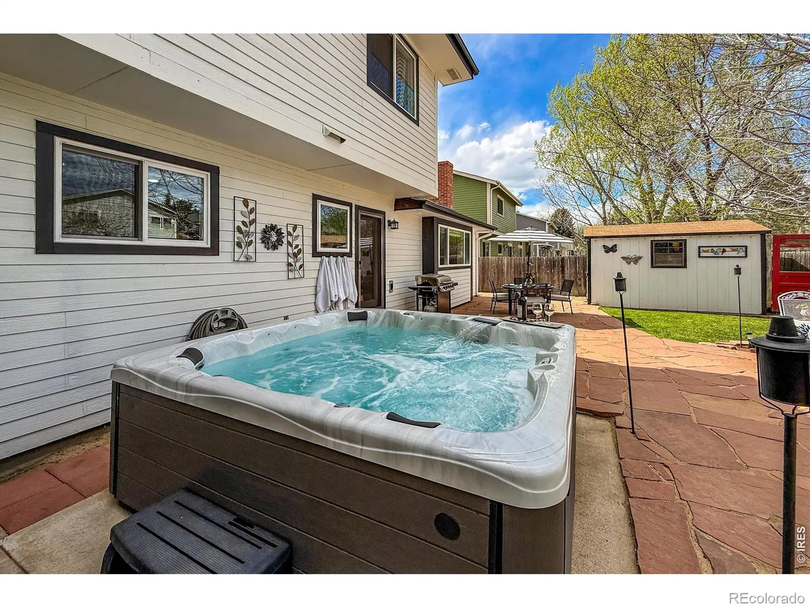 2277 Spinnaker Circle Longmont CO 80503 MLS #RECIR1057638 04282026185458 1600 40