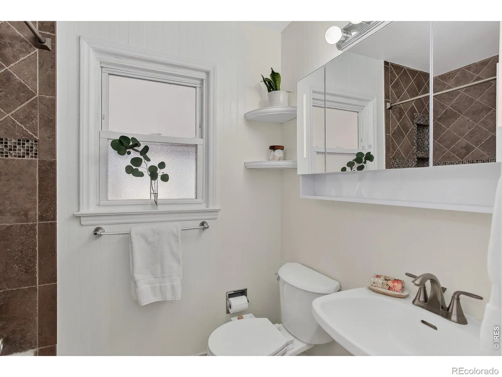 1755 S Garfield Street Denver CO 80210 MLS #REC8607456 04282026214750 1600 14