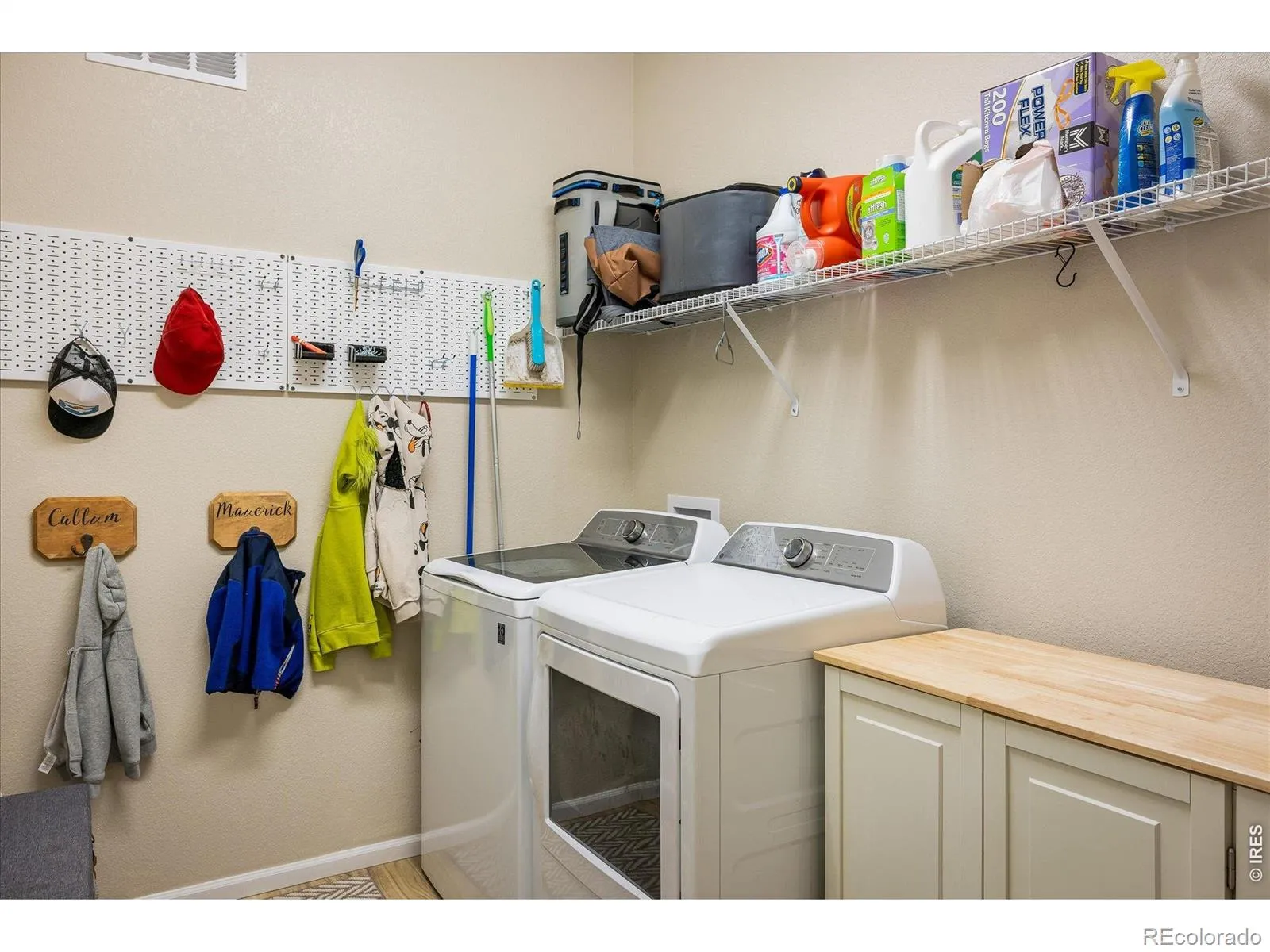 5311 Routt Court Arvada CO 80002 MLS #RECIR1057740 04292026195755 1600 28