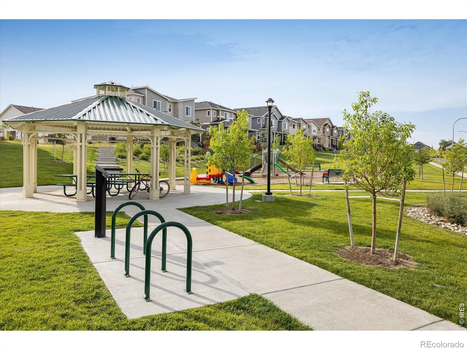 5311 Routt Court Arvada CO 80002 MLS #RECIR1057740 04292026195755 1600 36