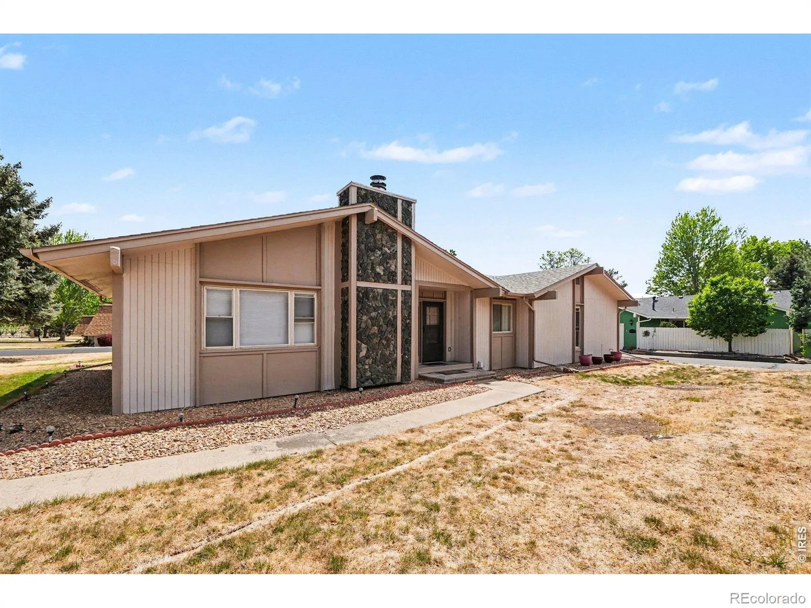 23 Scott N Drive Broomfield CO 80020 MLS #RECIR1057762 04292026212242 1600 1