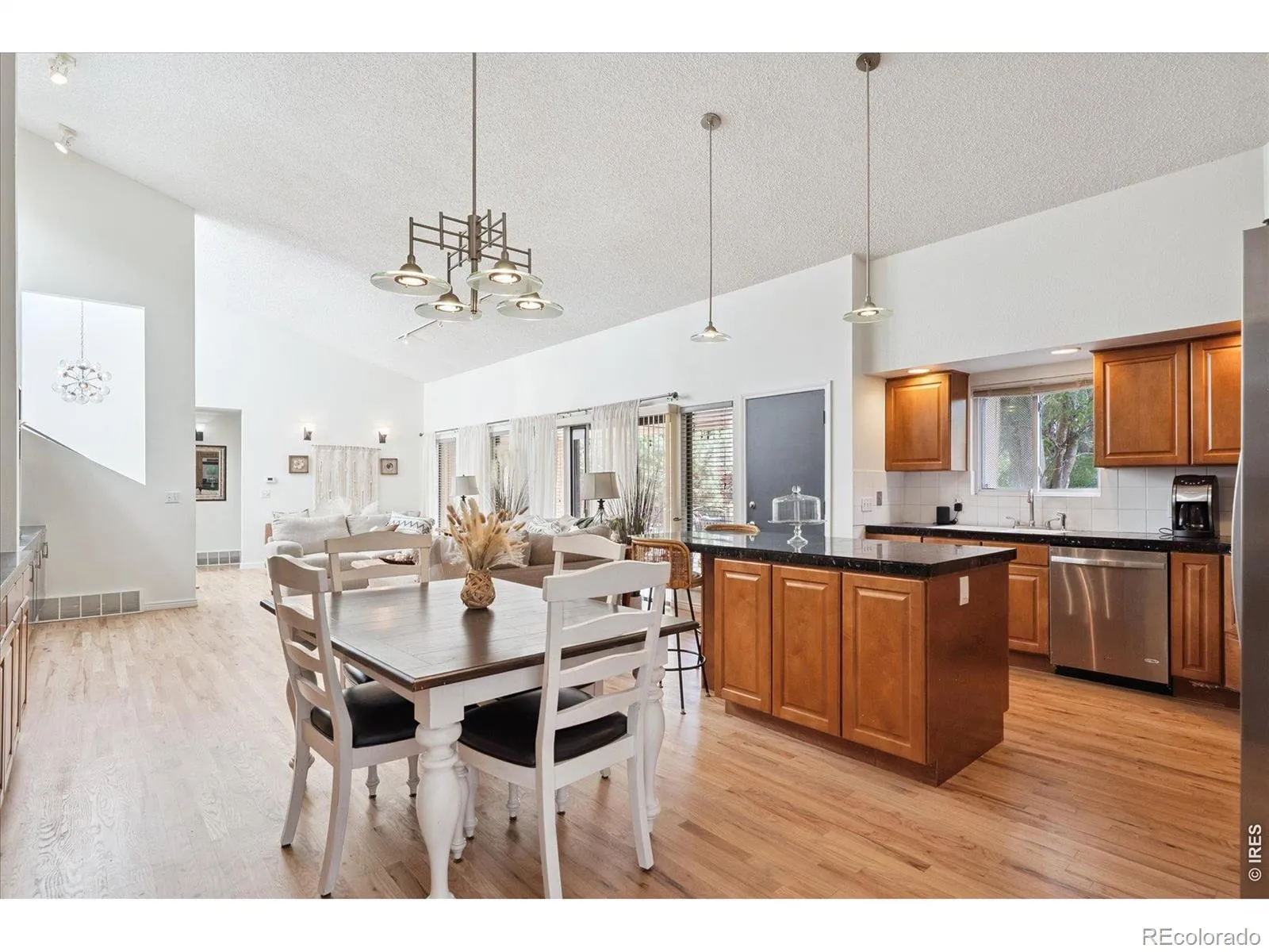 2276 S Dayton Street Denver CO 80231 MLS #RECIR1057763 04292026212230 1600 13
