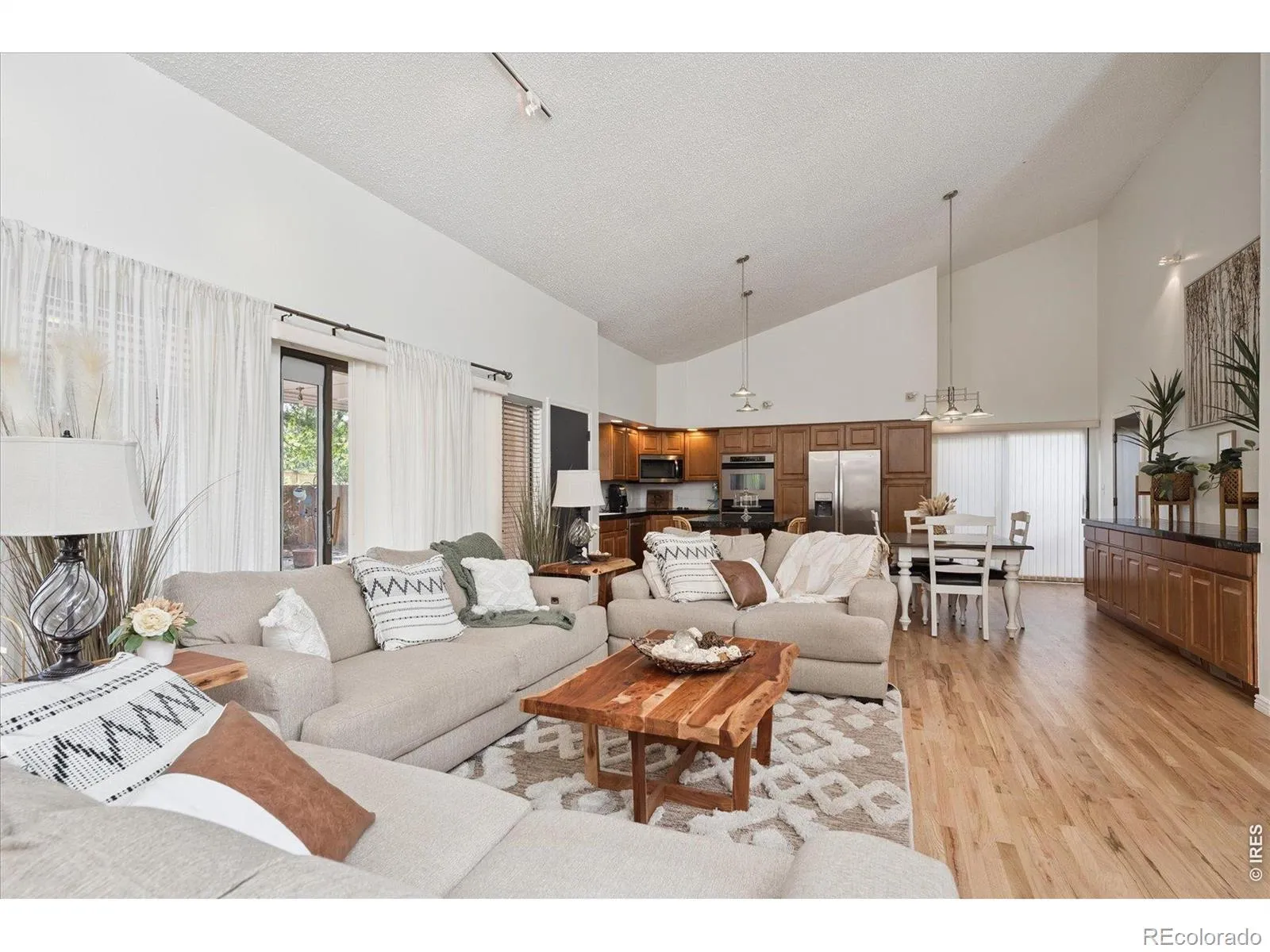 2276 S Dayton Street Denver CO 80231 MLS #RECIR1057763 04292026212230 1600 9