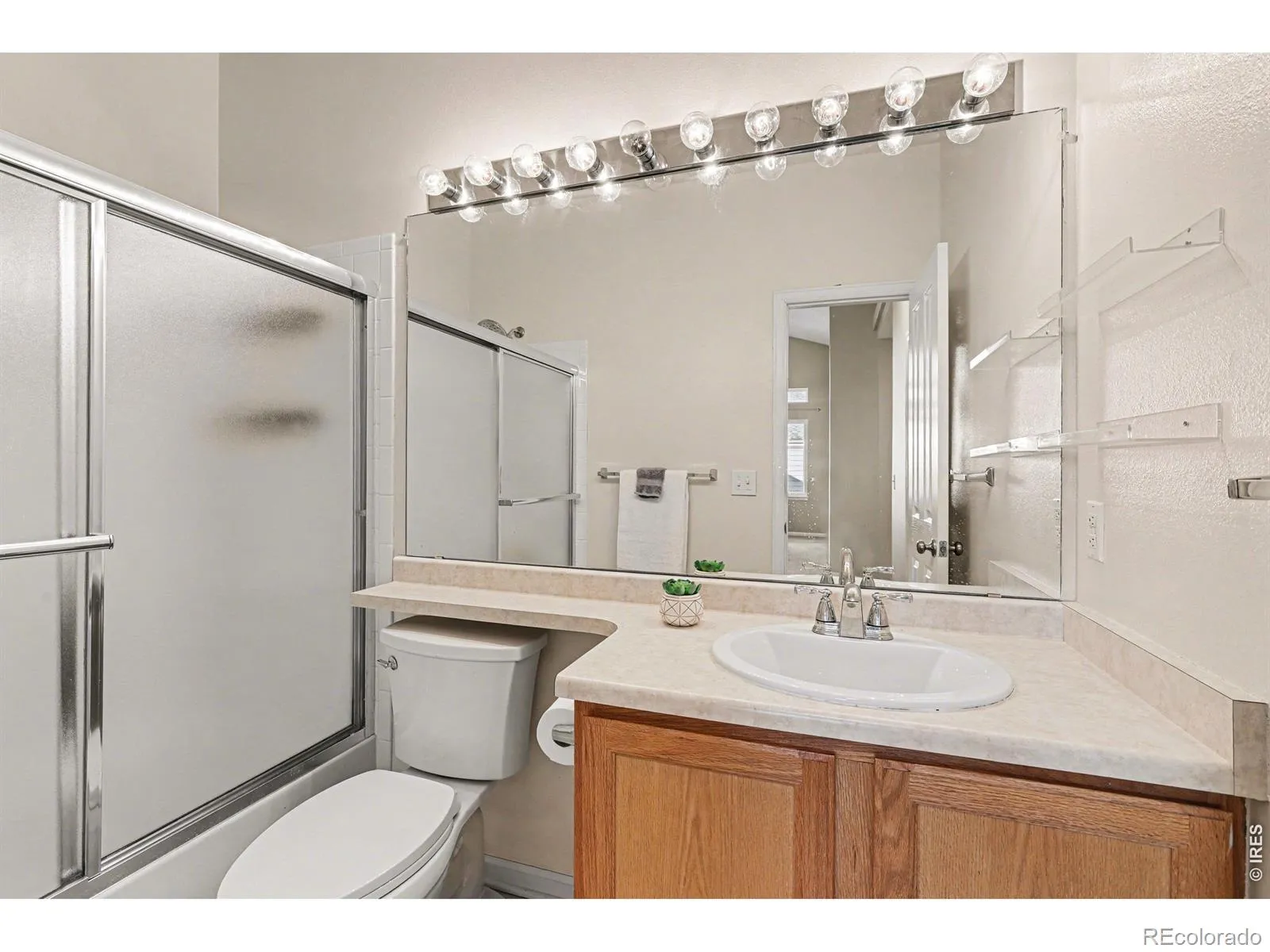 15241 W 66th Place Arvada CO 80007 MLS #RECIR1057809 05132026032239 1600 13