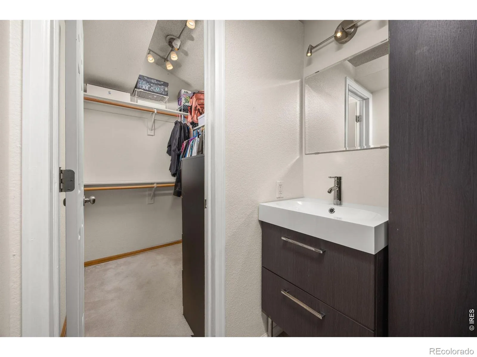 387 Oak Lane Broomfield CO 80020 MLS #RECIR1057810 04302026143719 1600 12