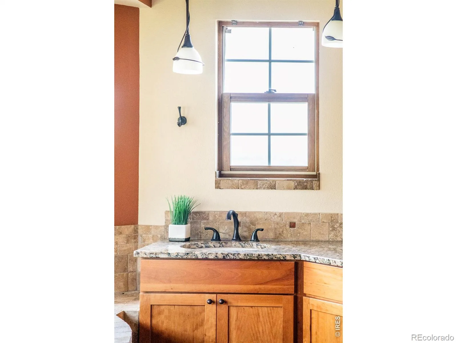 11730 Pointe View Drive Longmont CO 80503 | MLS #RECIR1057824 08272026002124 1600 23