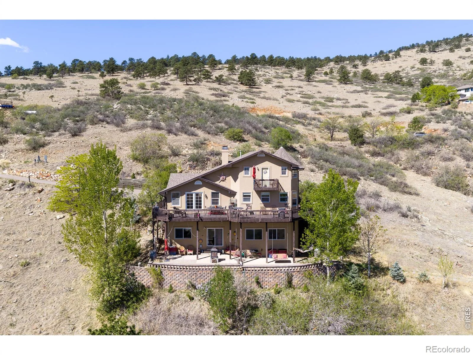 11730 Pointe View Drive Longmont CO 80503 | MLS #RECIR1057824 08272026002124 1600 44