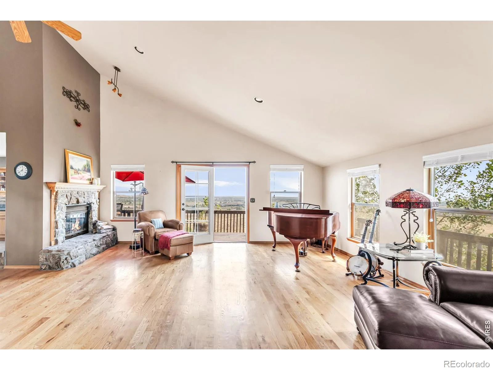 11730 Pointe View Drive Longmont CO 80503 | MLS #RECIR1057824 08272026002124 1600 8